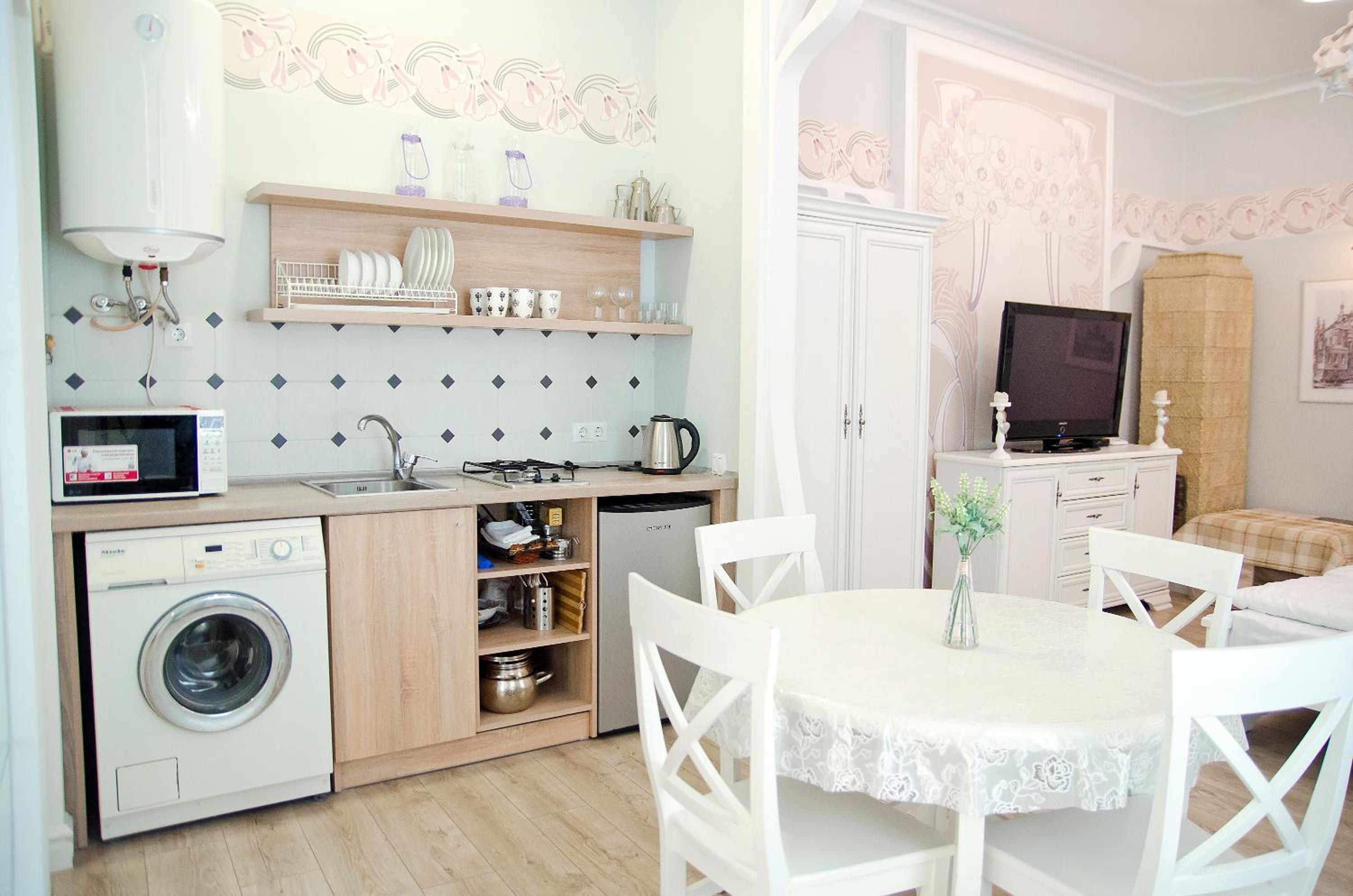 Deluxe appartment in the city center view 2