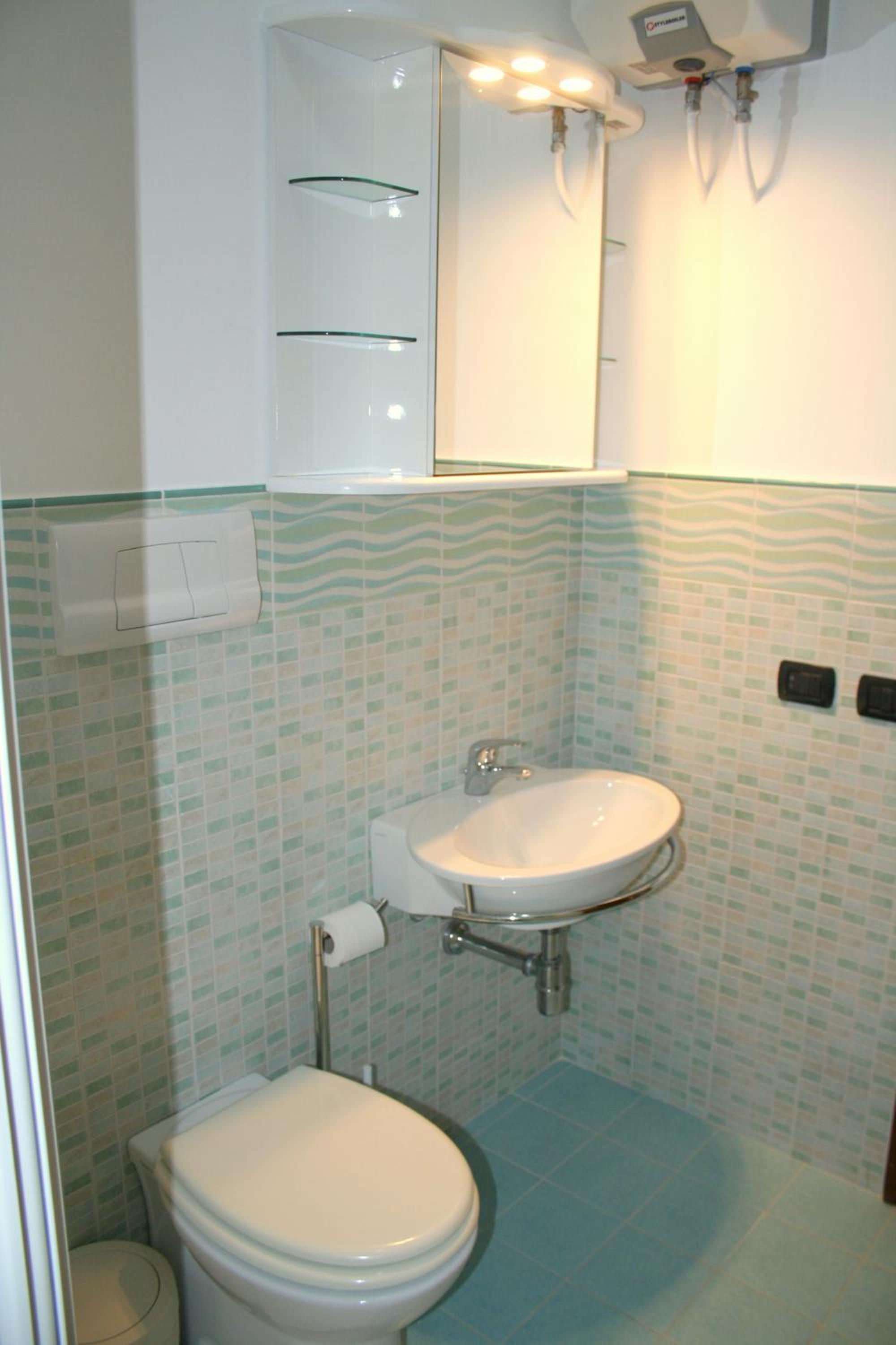 Photo 24