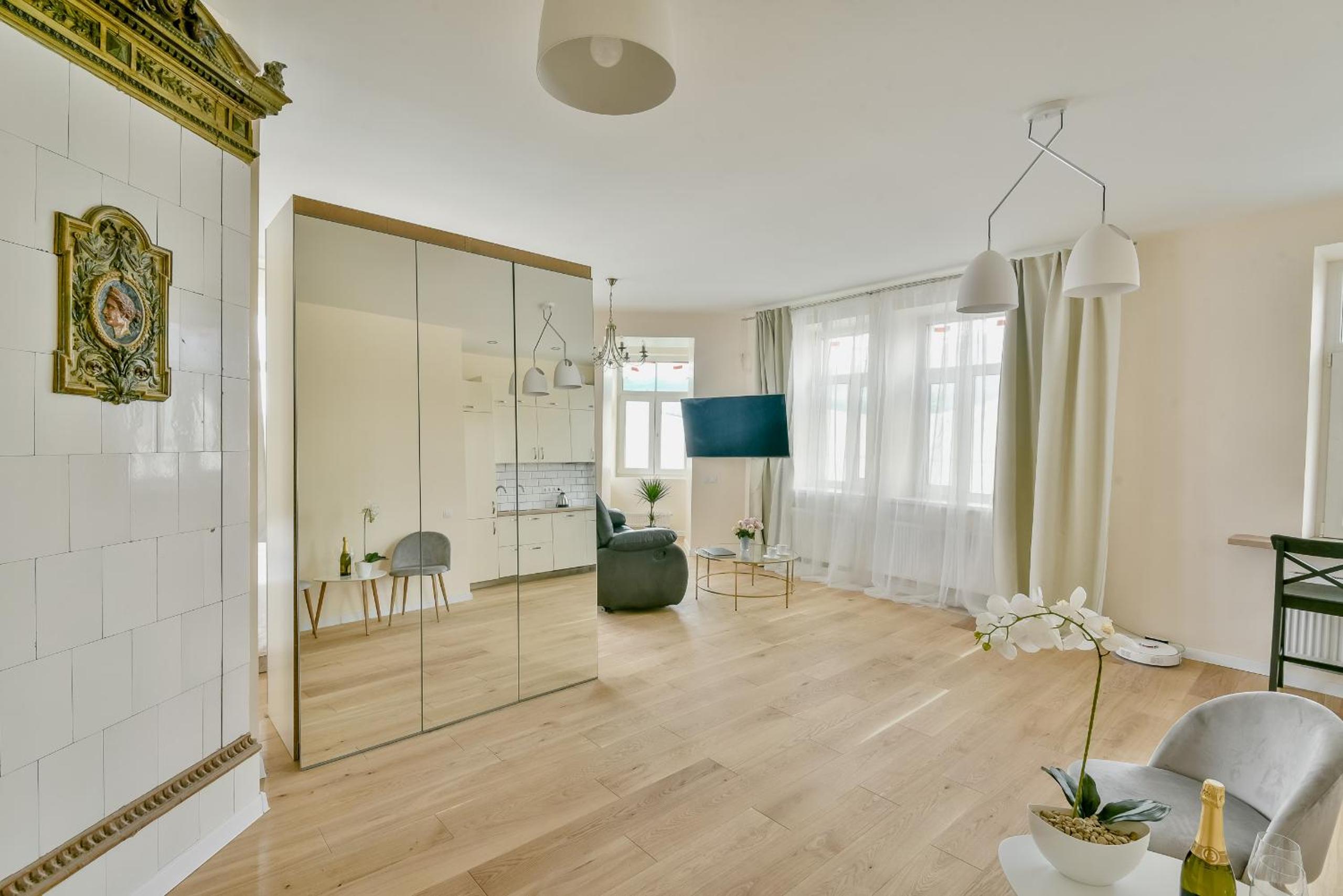 Smart Home by Riga Old Town view 3