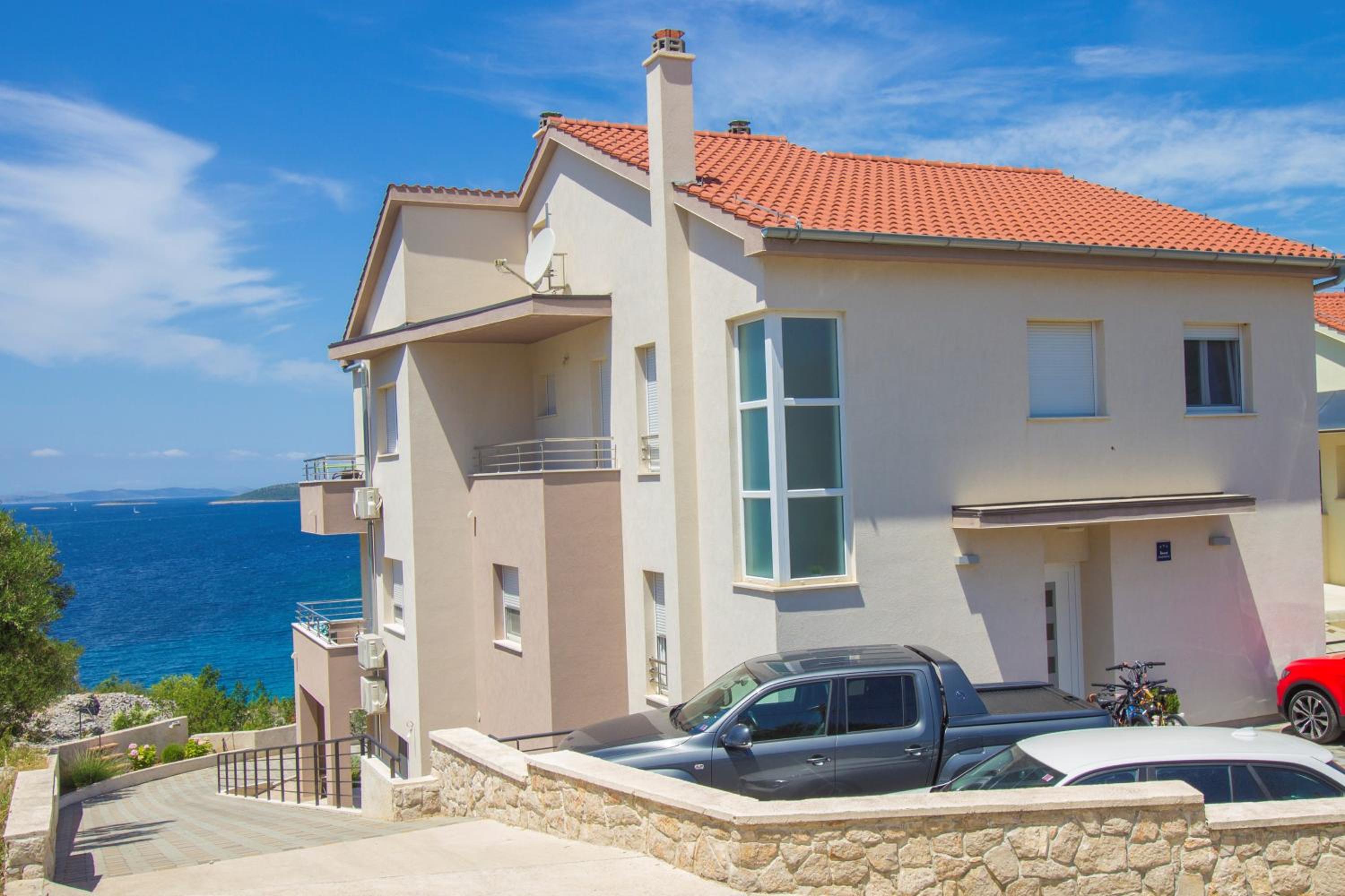 Sea View Slanica Vlake view 4