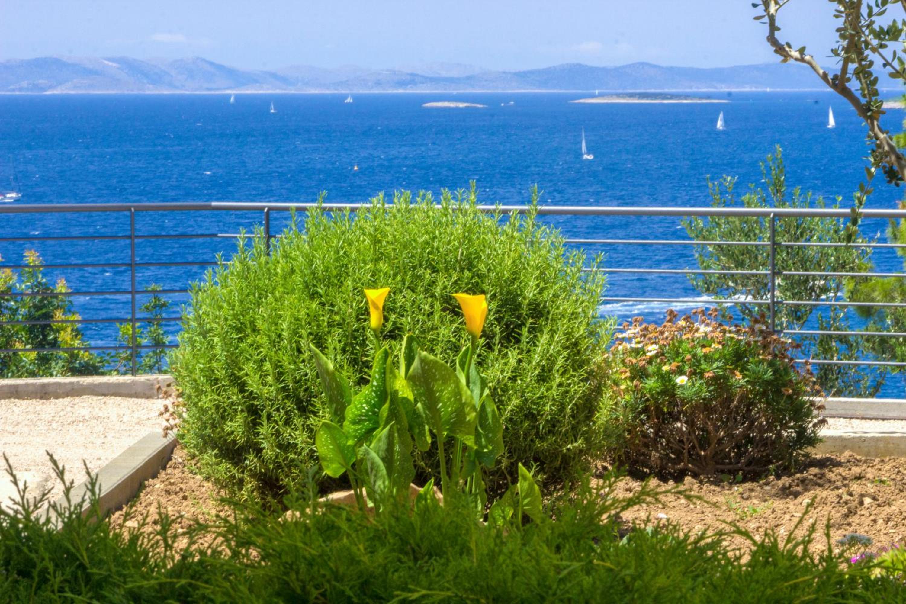 Sea View Slanica Vlake view 5
