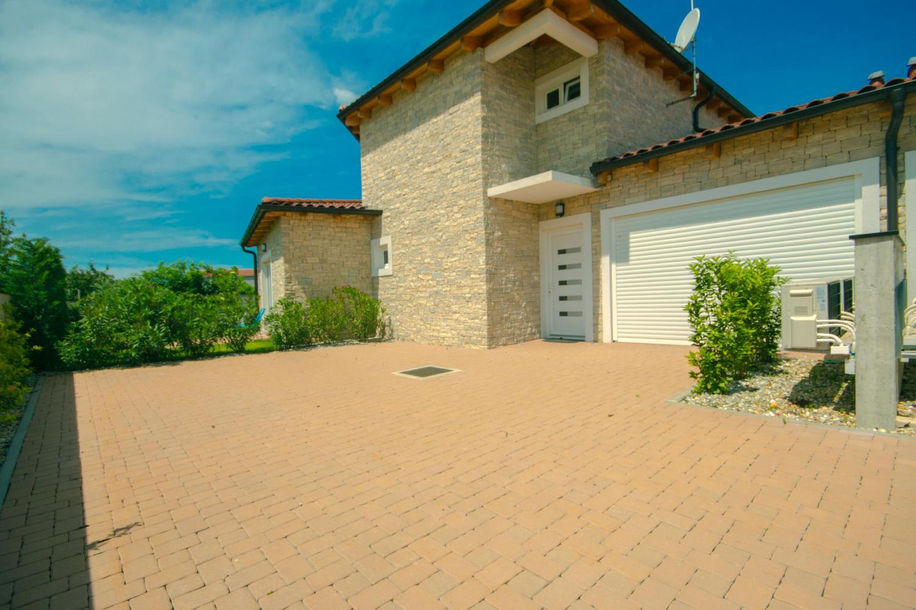 Villa Lume view 2