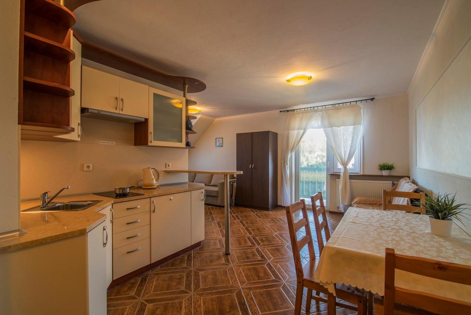 PIONOW Rodzinne Apartamenty Urocza 10 view 3