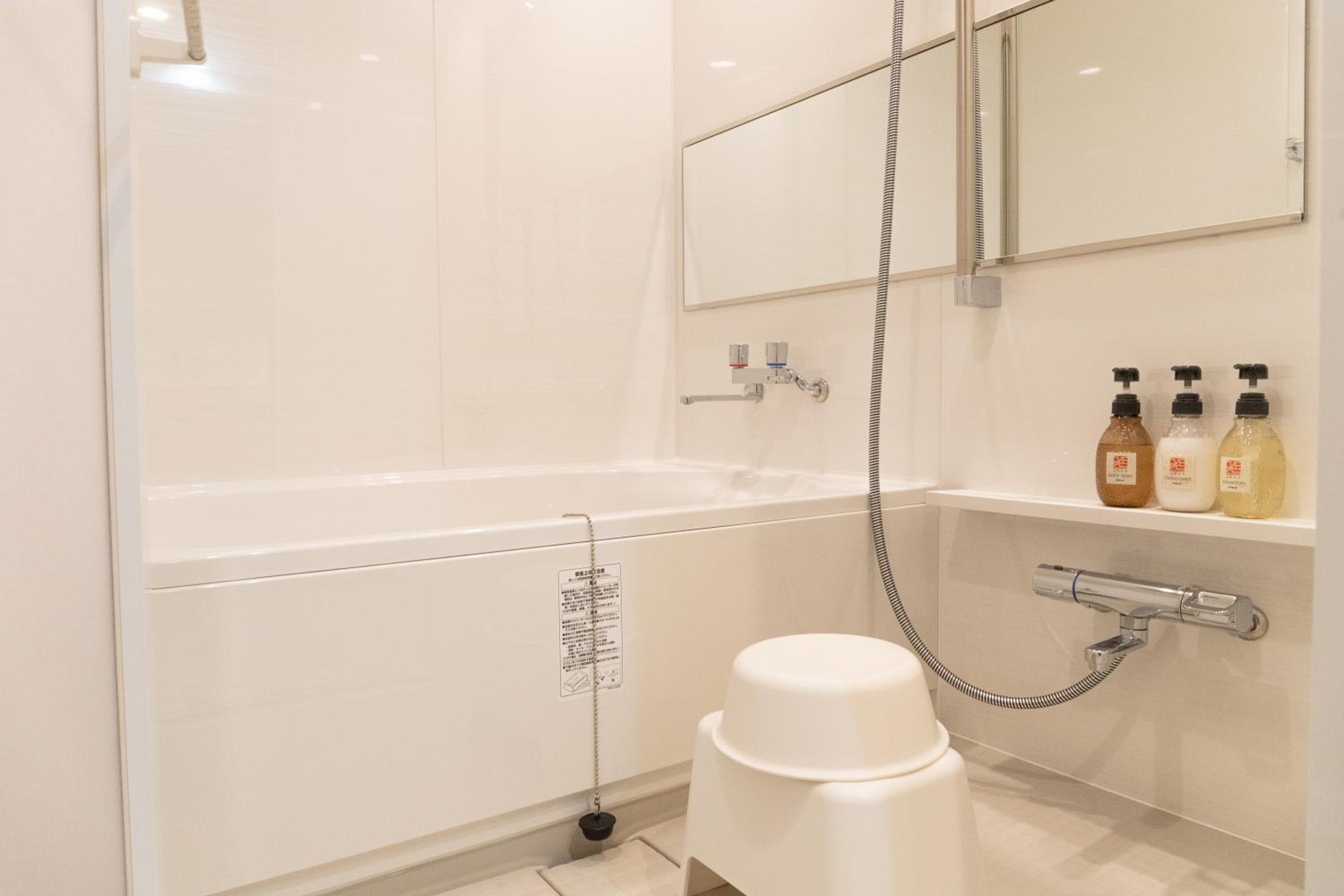 GRAND HOSTEL LDK Osaka Shinsaibashi 61