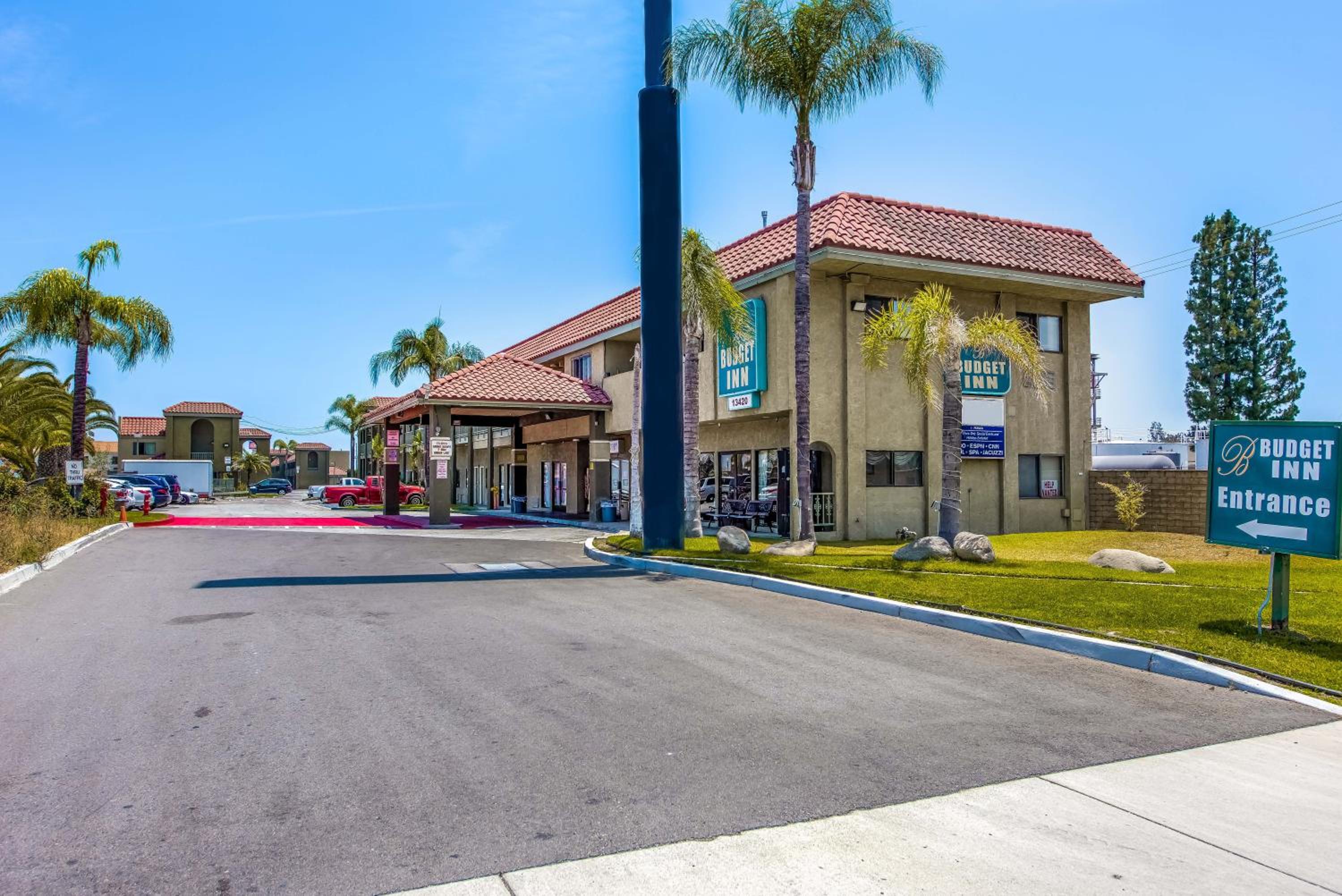 Norwalk CA Vacations - Budget Inn Anaheim / Santa Fe Springs - Property Image 10