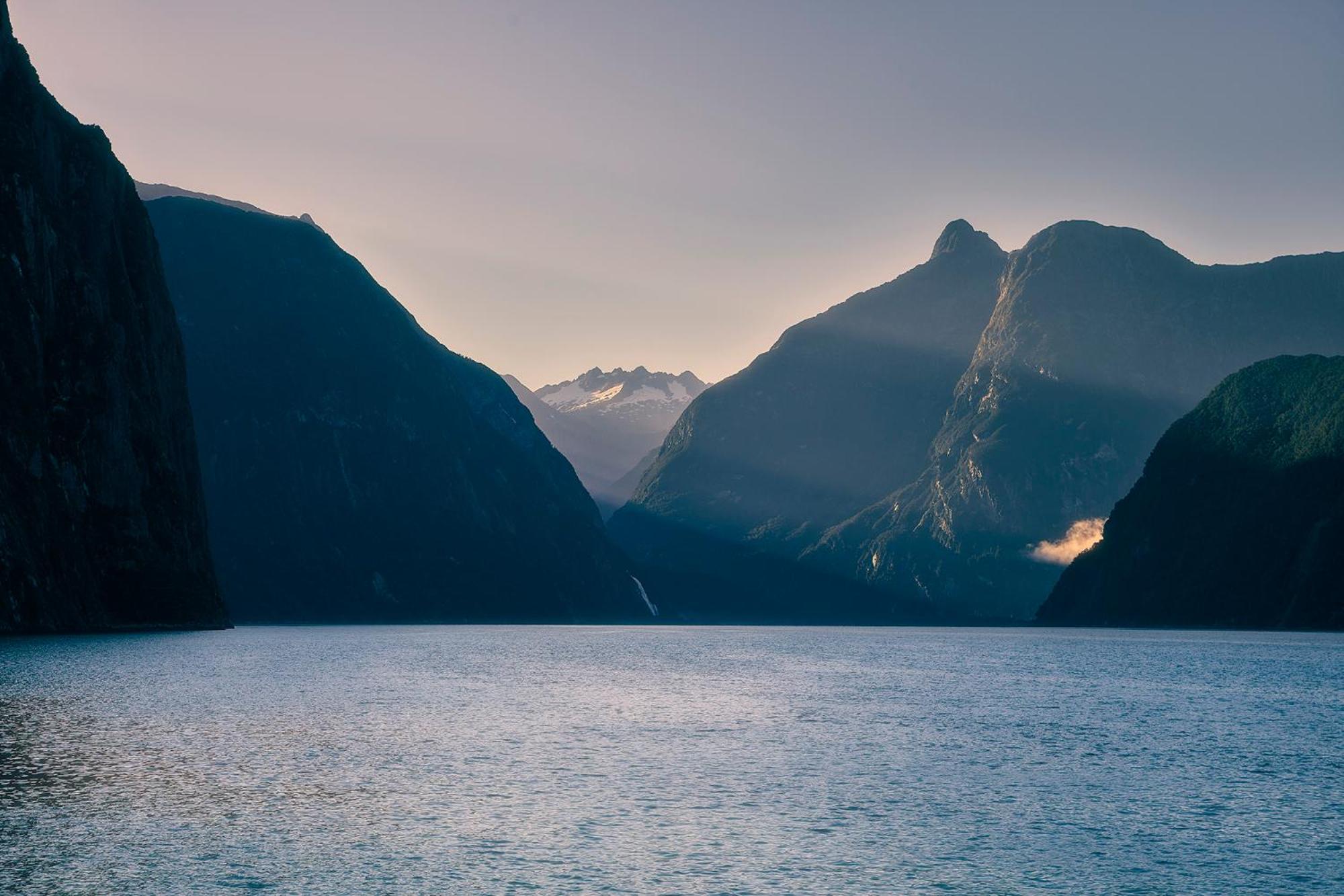 Milford Sound Overnight Cruise - Fiordland Discovery view 2