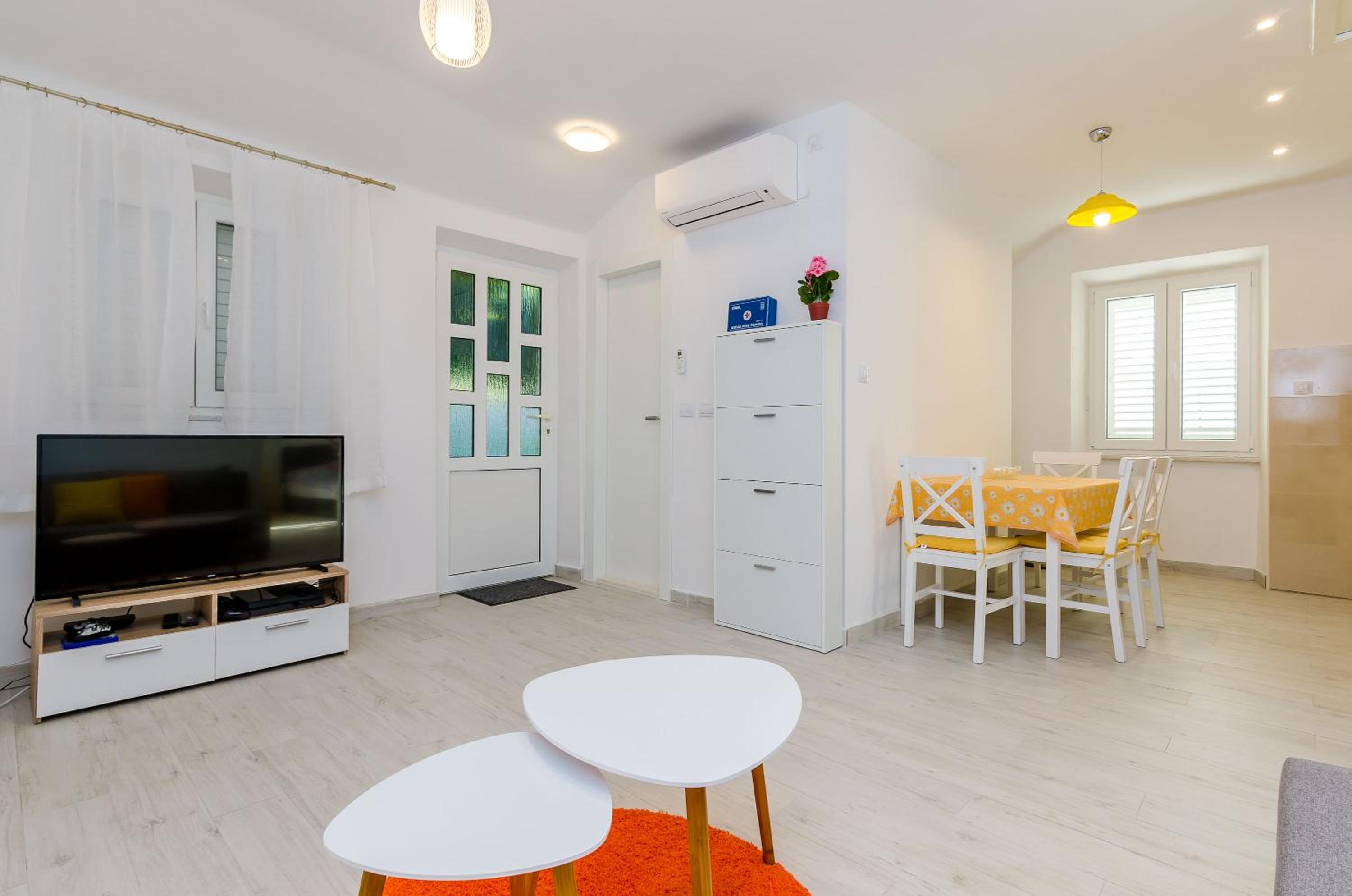 Apartment Amigo