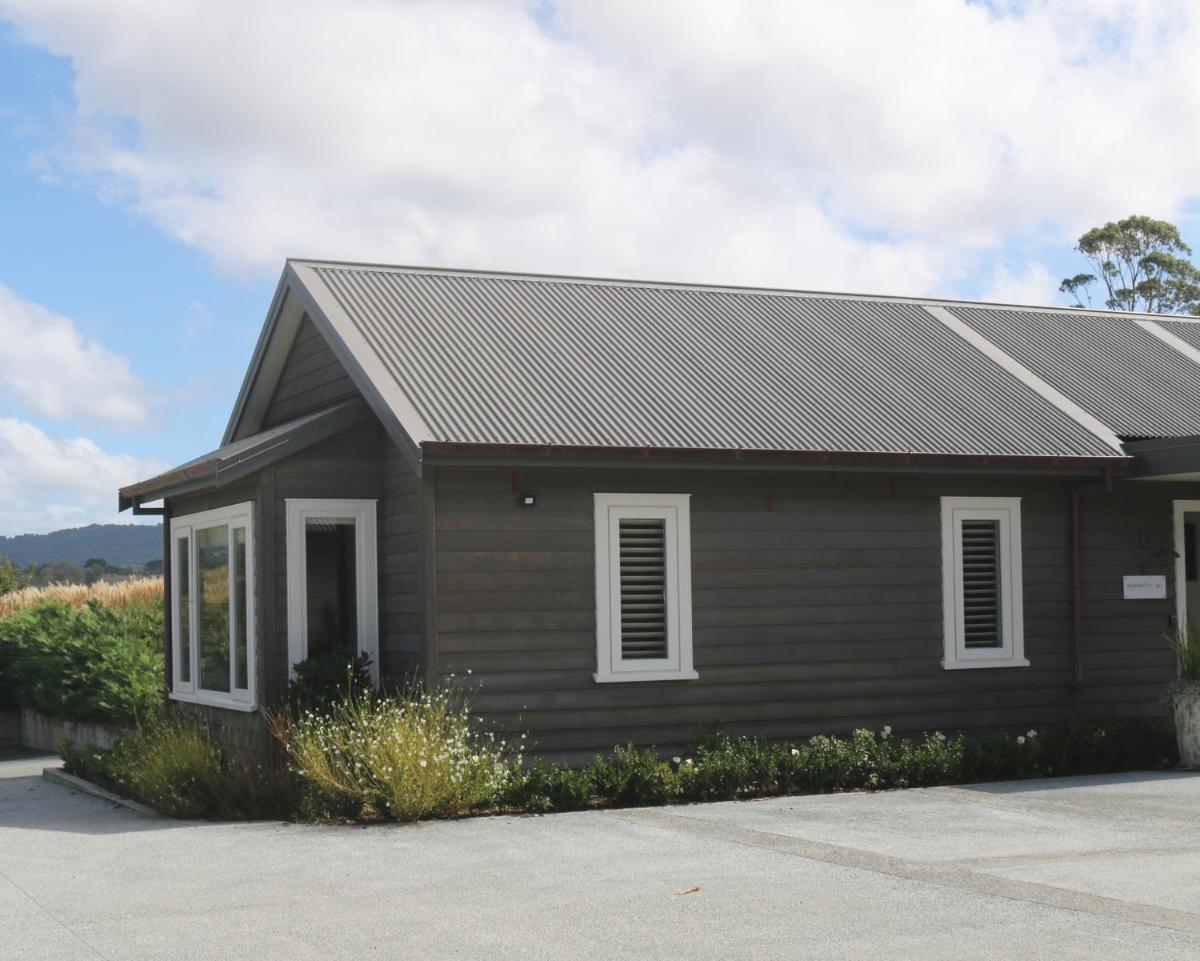 Luxurious Escape,Matakana view 2