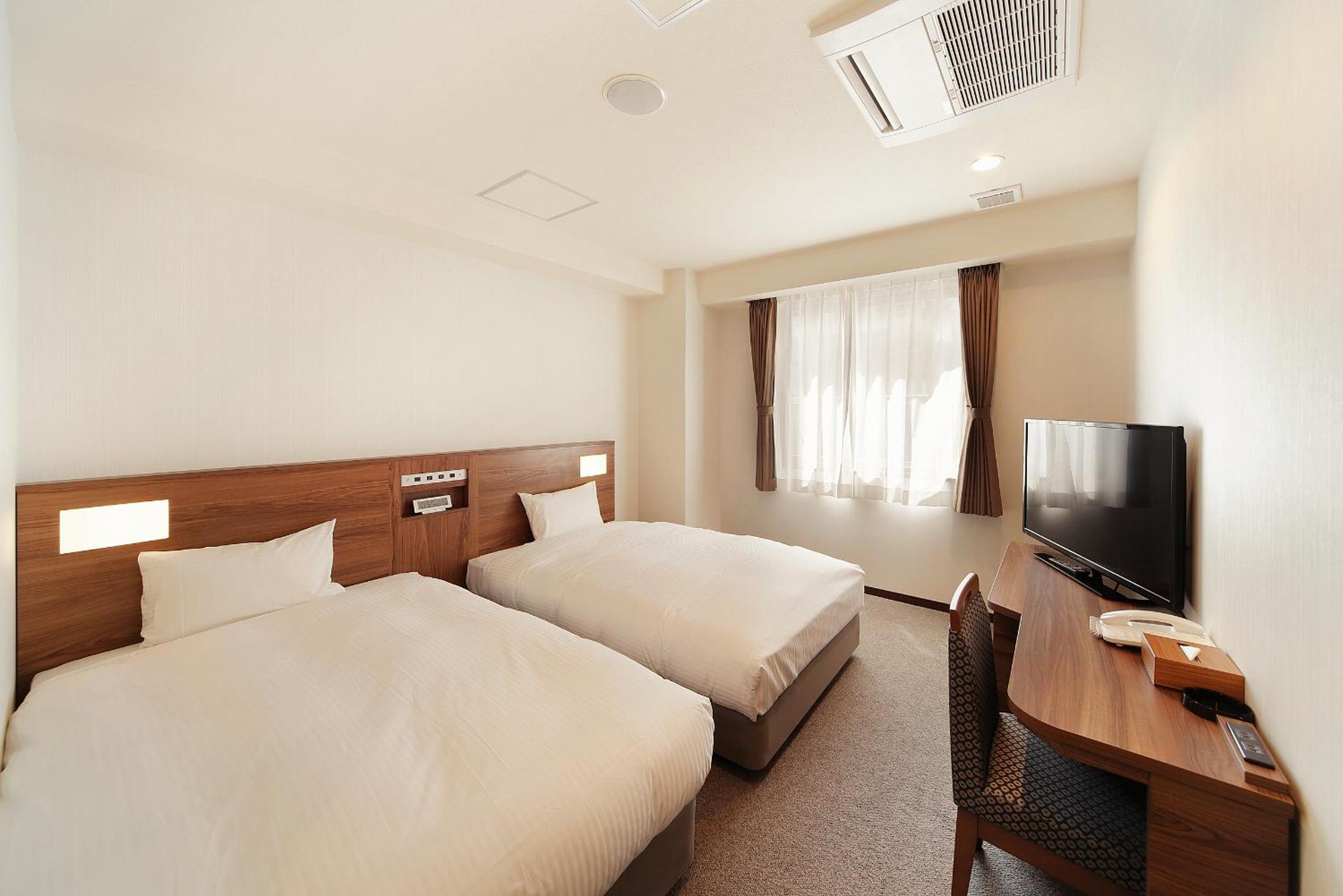 Toho Hotel Namba Motomachi