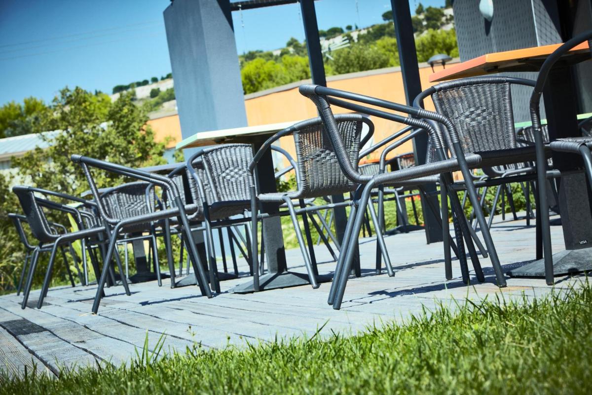 outdoor BBQ area
