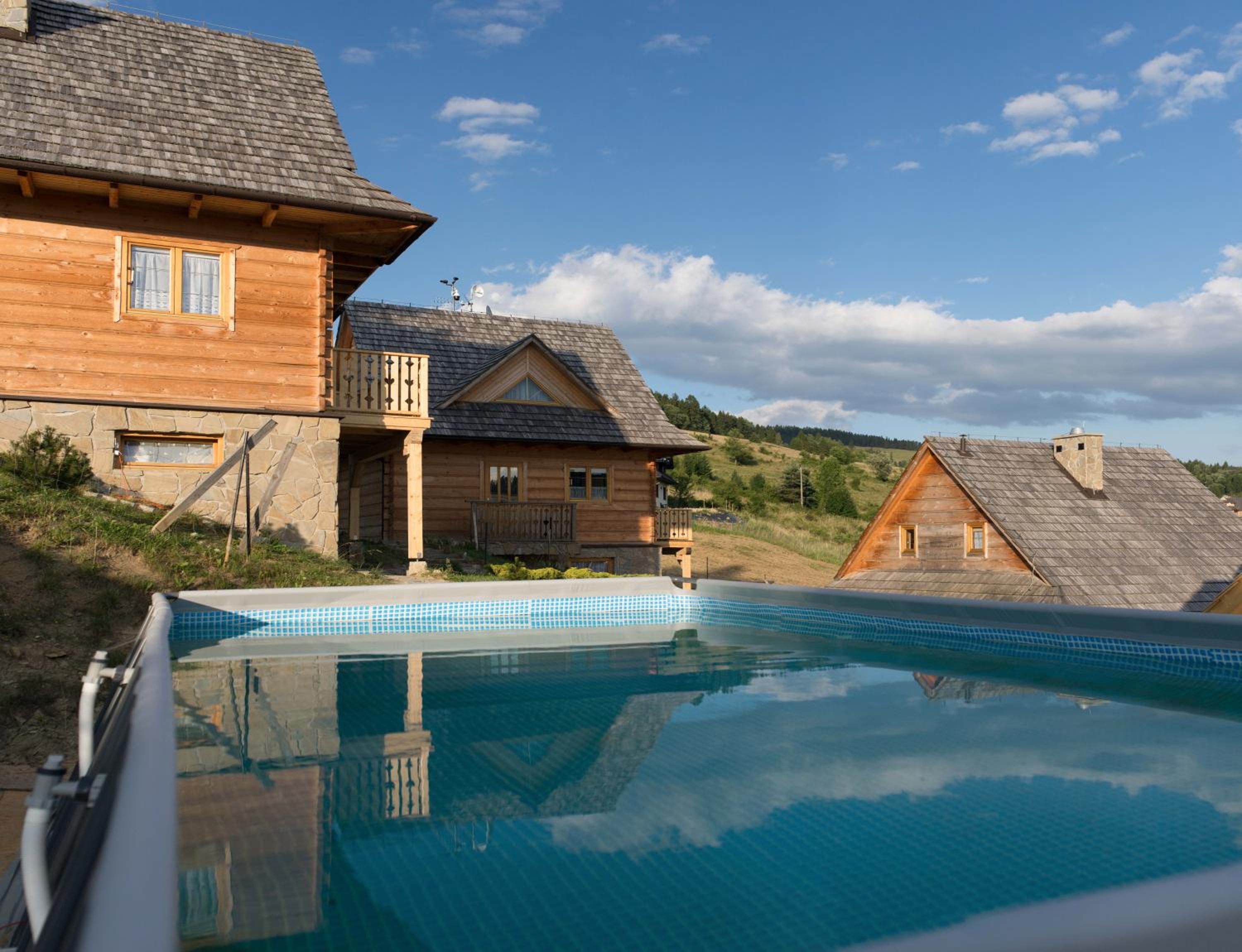 Komfortowe domy Osada Jaworki śniadania sauna grill basen view 4