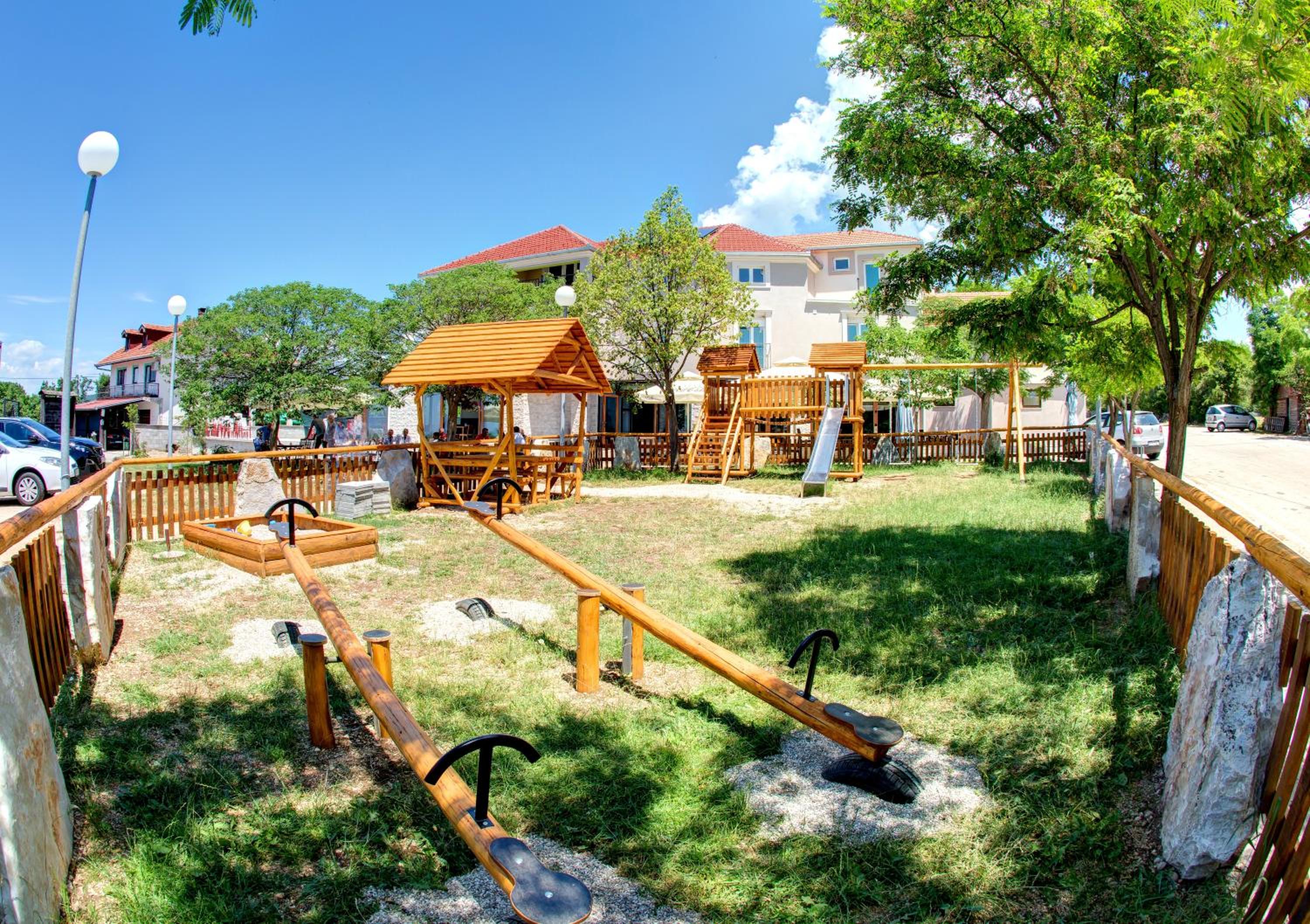 activities & amenities
