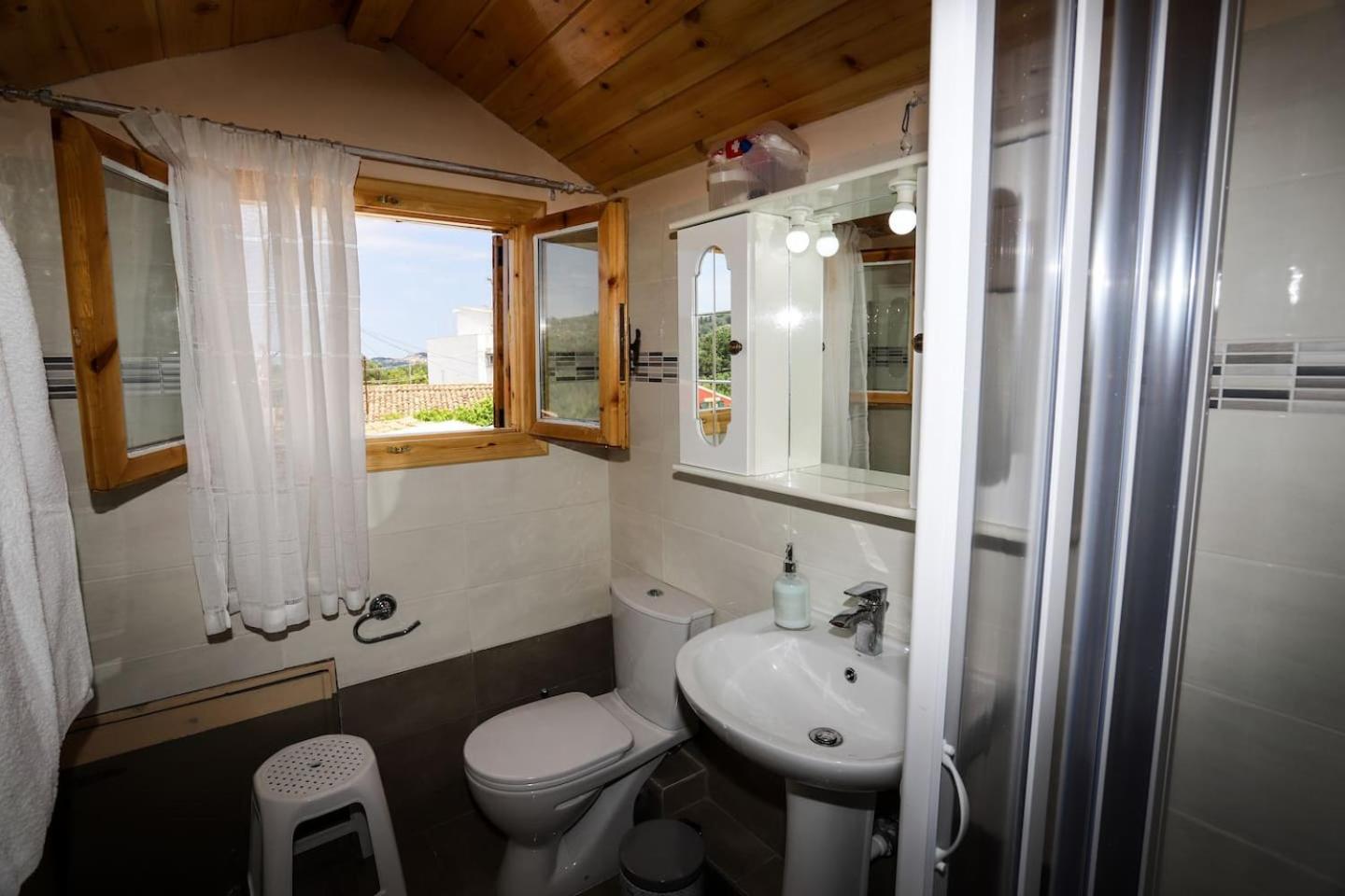 Garden House Kastellani-4BD&Garden near CorfuTown view 4