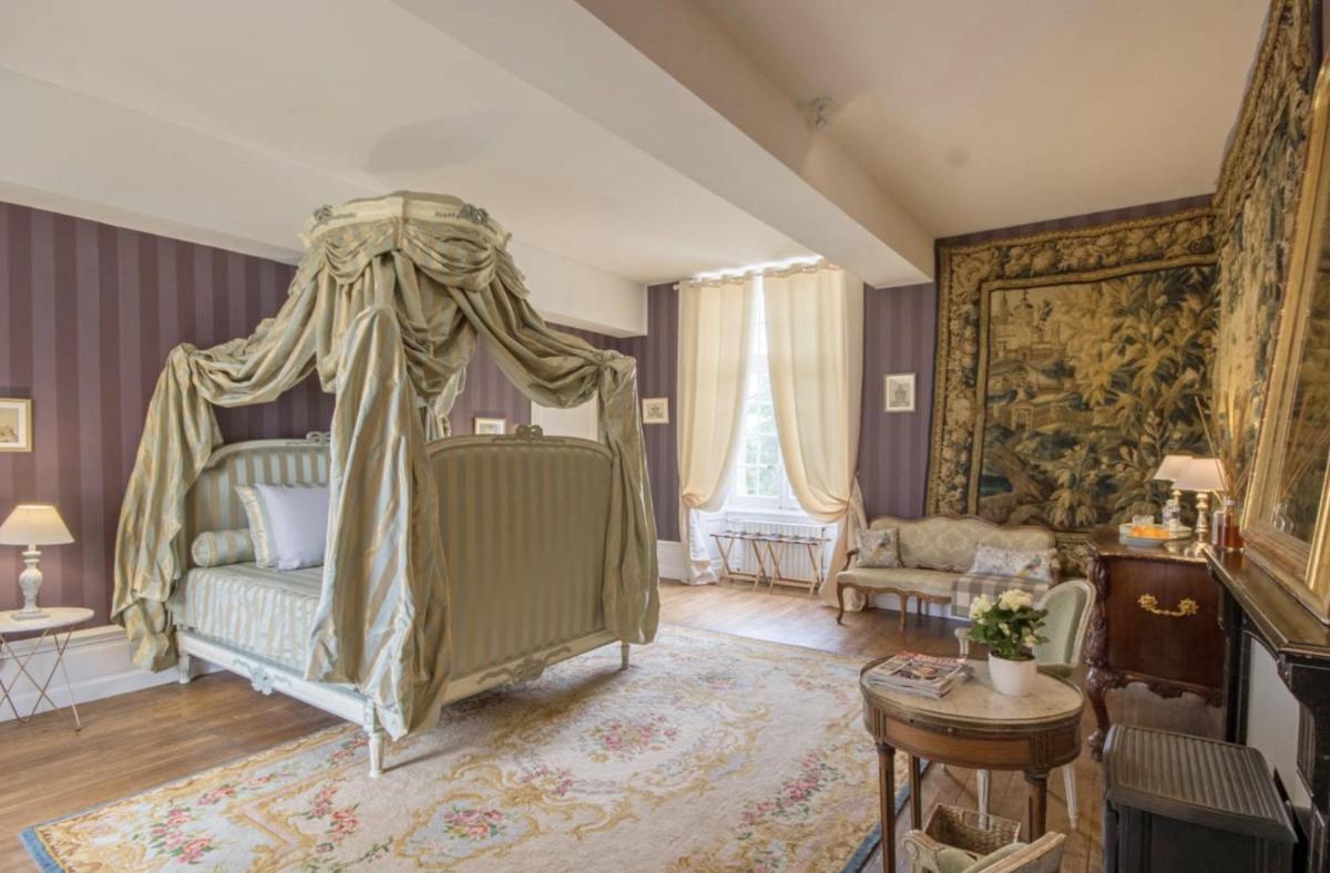 Château de Cadouzan view 5