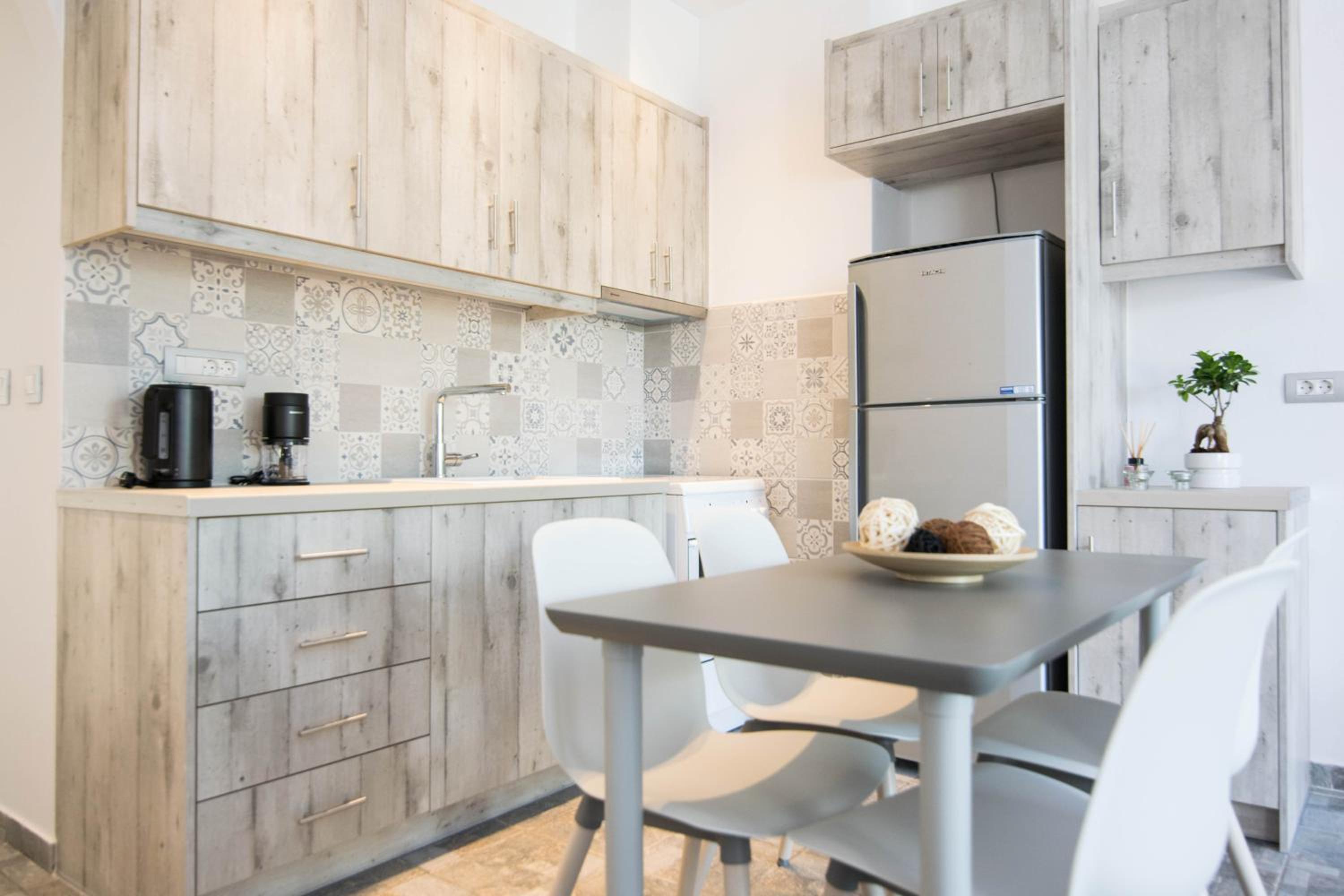 Santorini Villatzio Suites