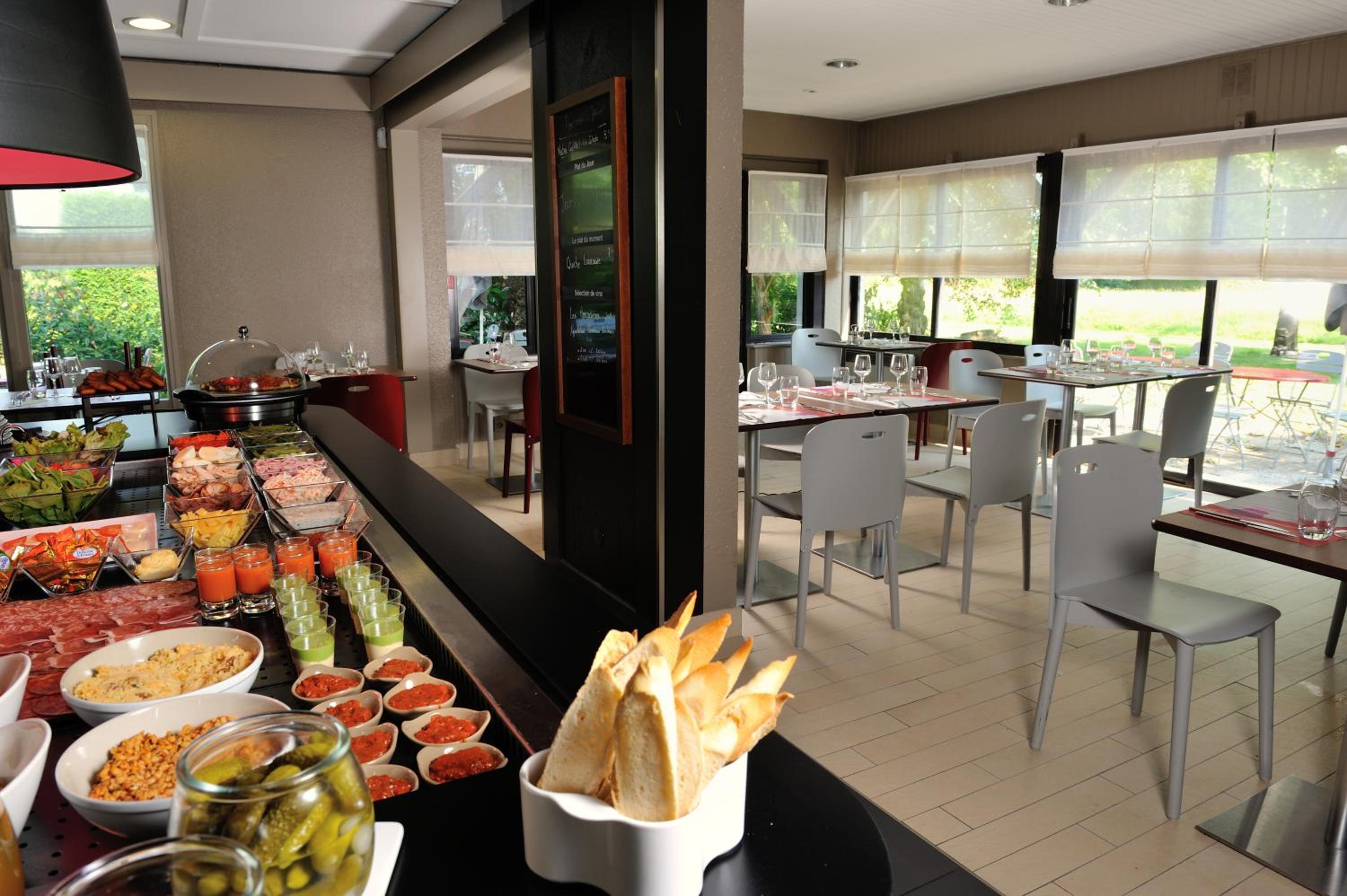 Vannes Vacations - Campanile Vannes - Property Image 12
