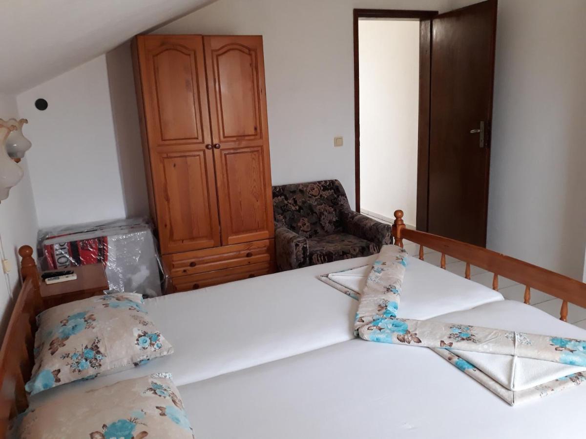 Topalovi Guest House