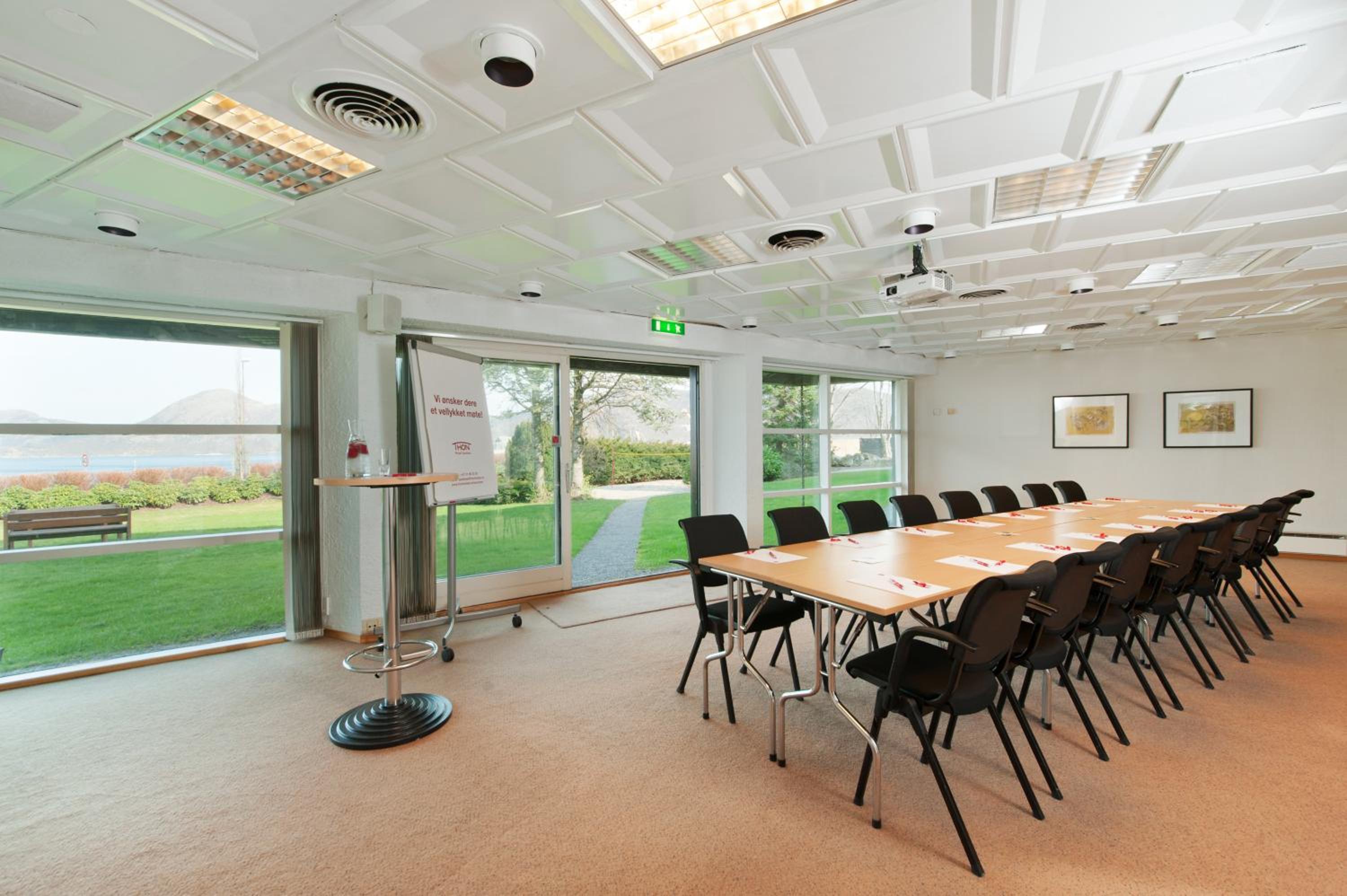 Sandnes Vacations - Thon Hotel Sandnes - Property Image 12