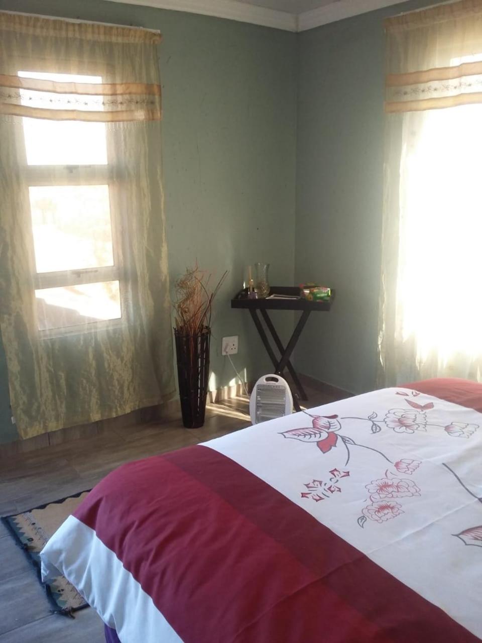 Photo 17