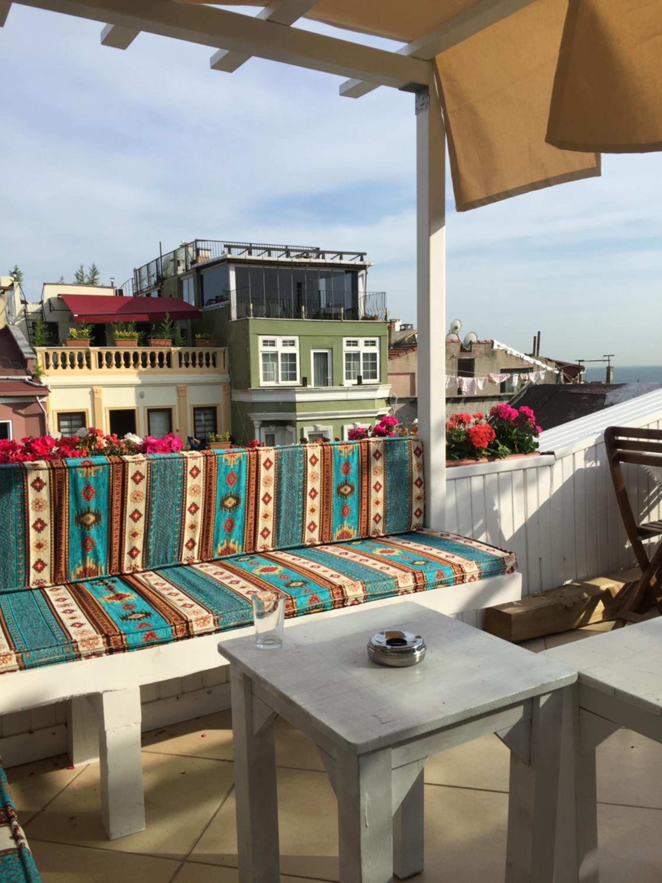 Istanbul Holiday Hotel - Image 28