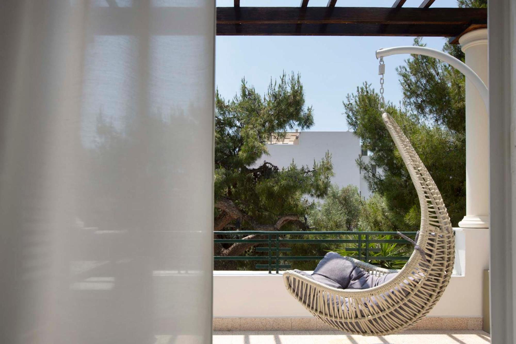 Glyfada Villa 6BR 16ppl Private Pool 300m to Beach