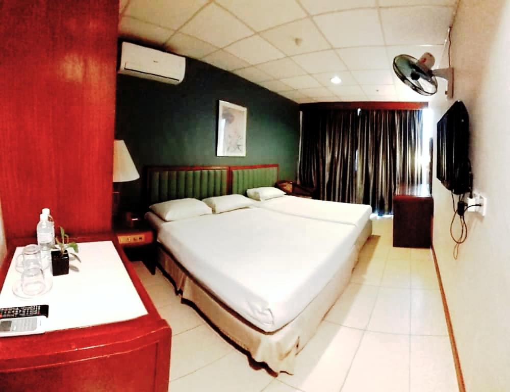 Harbour Inn photo 6