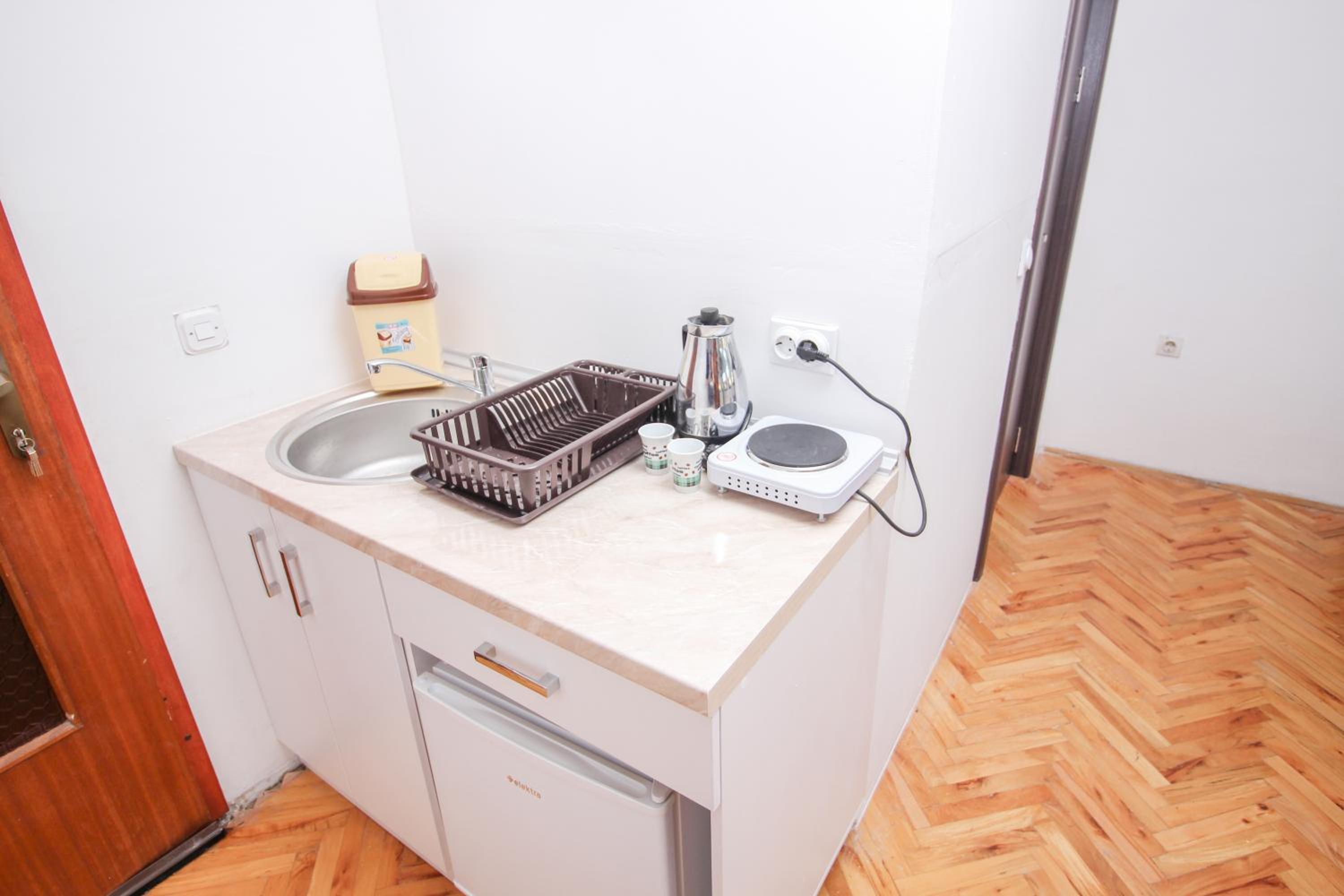 Teo Apartments