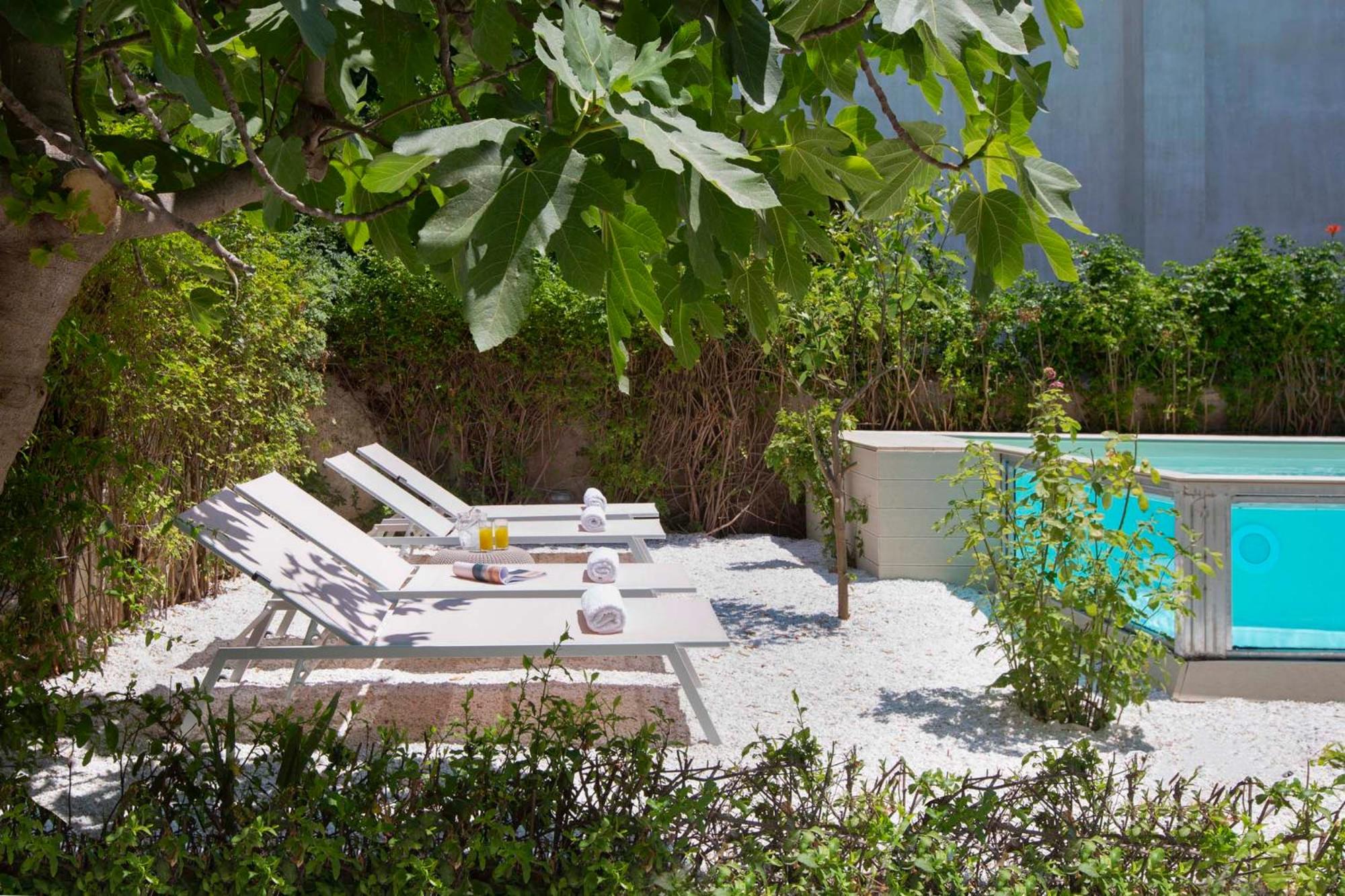 Glyfada Villa 6BR 16ppl Private Pool 300m to Beach