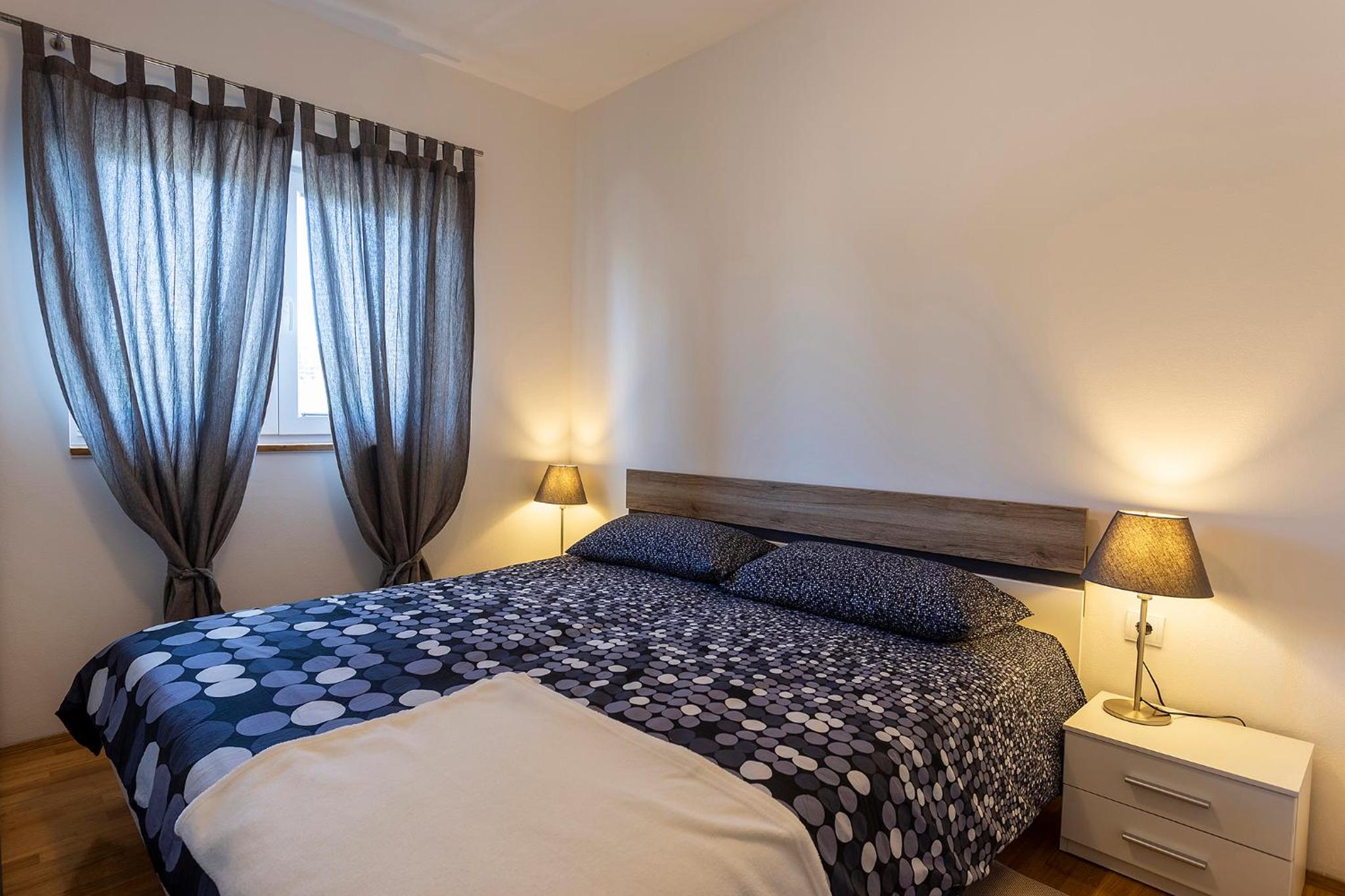 APARTMANI KAROCA