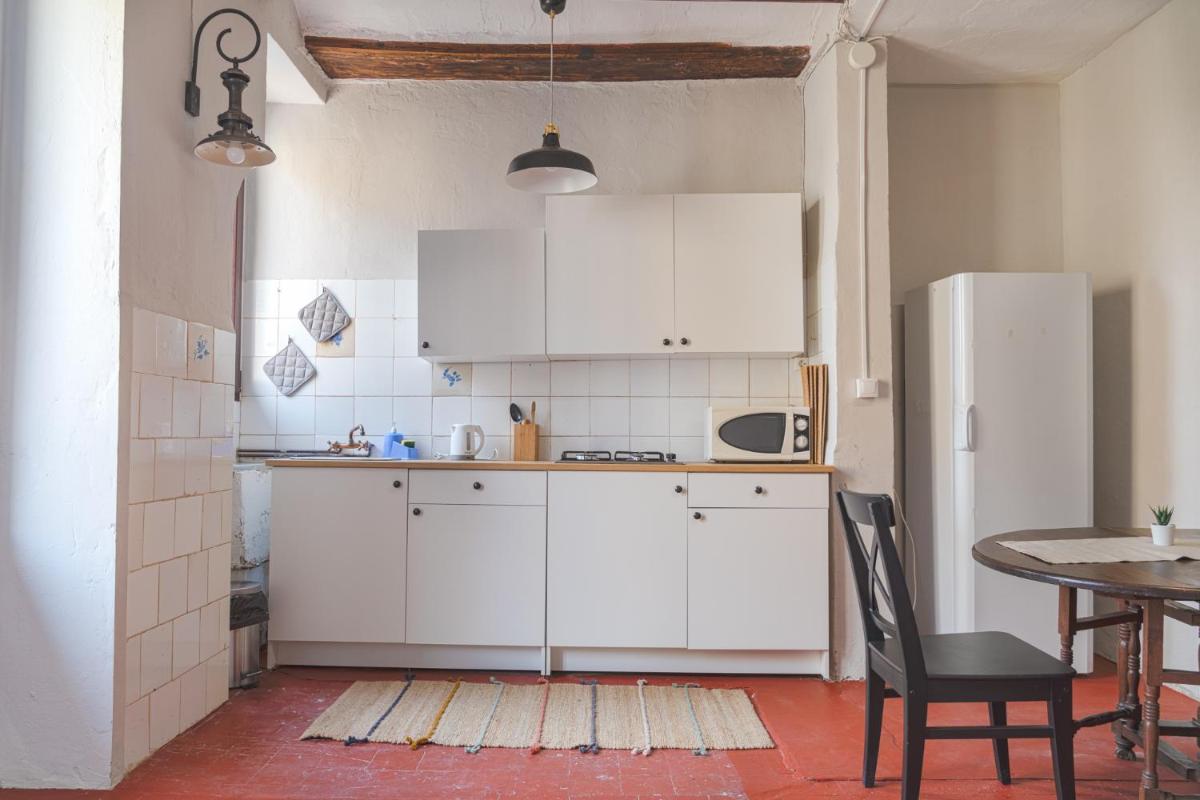 Na Jordana Flat view 3