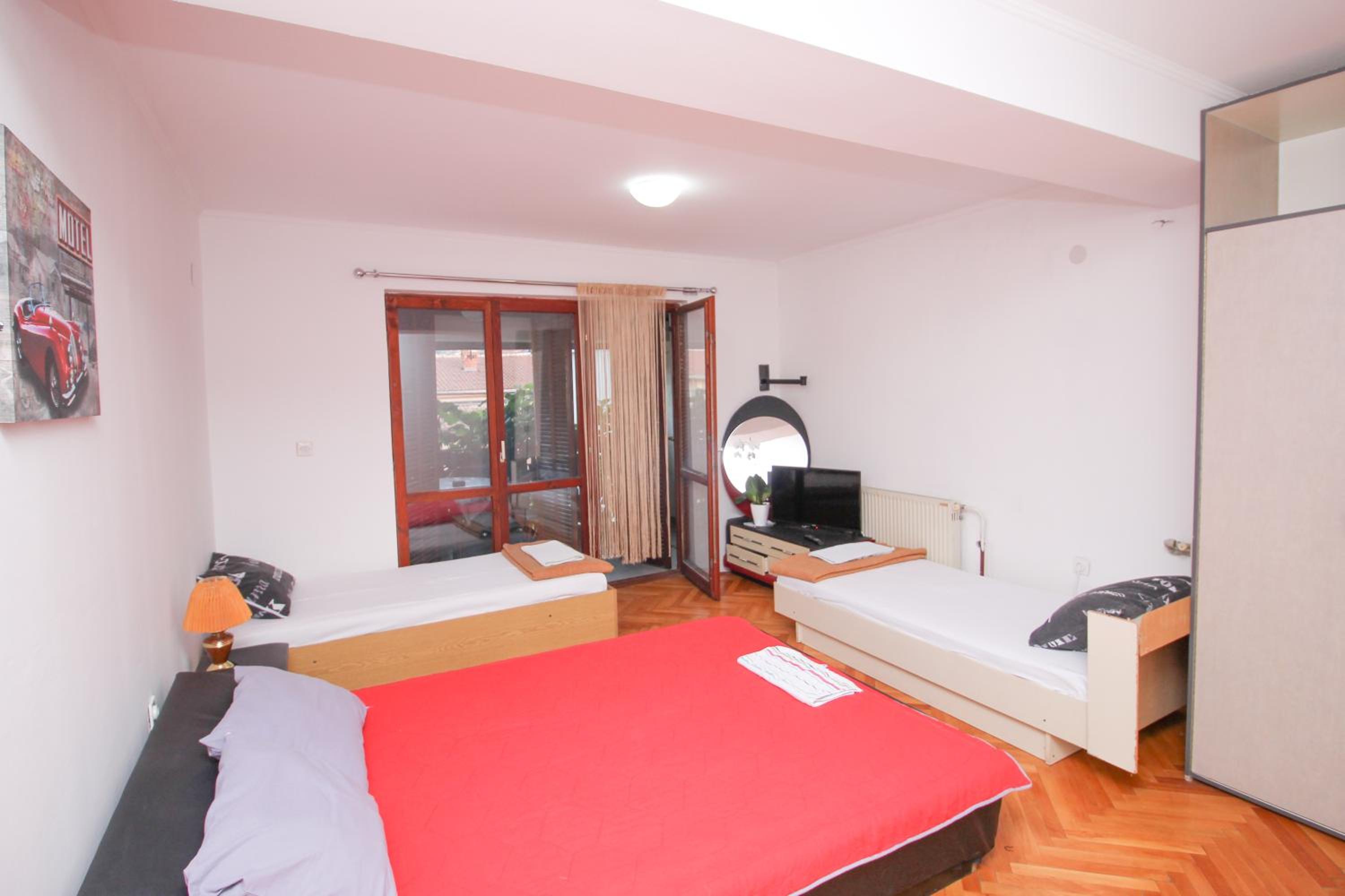 Teo Apartments