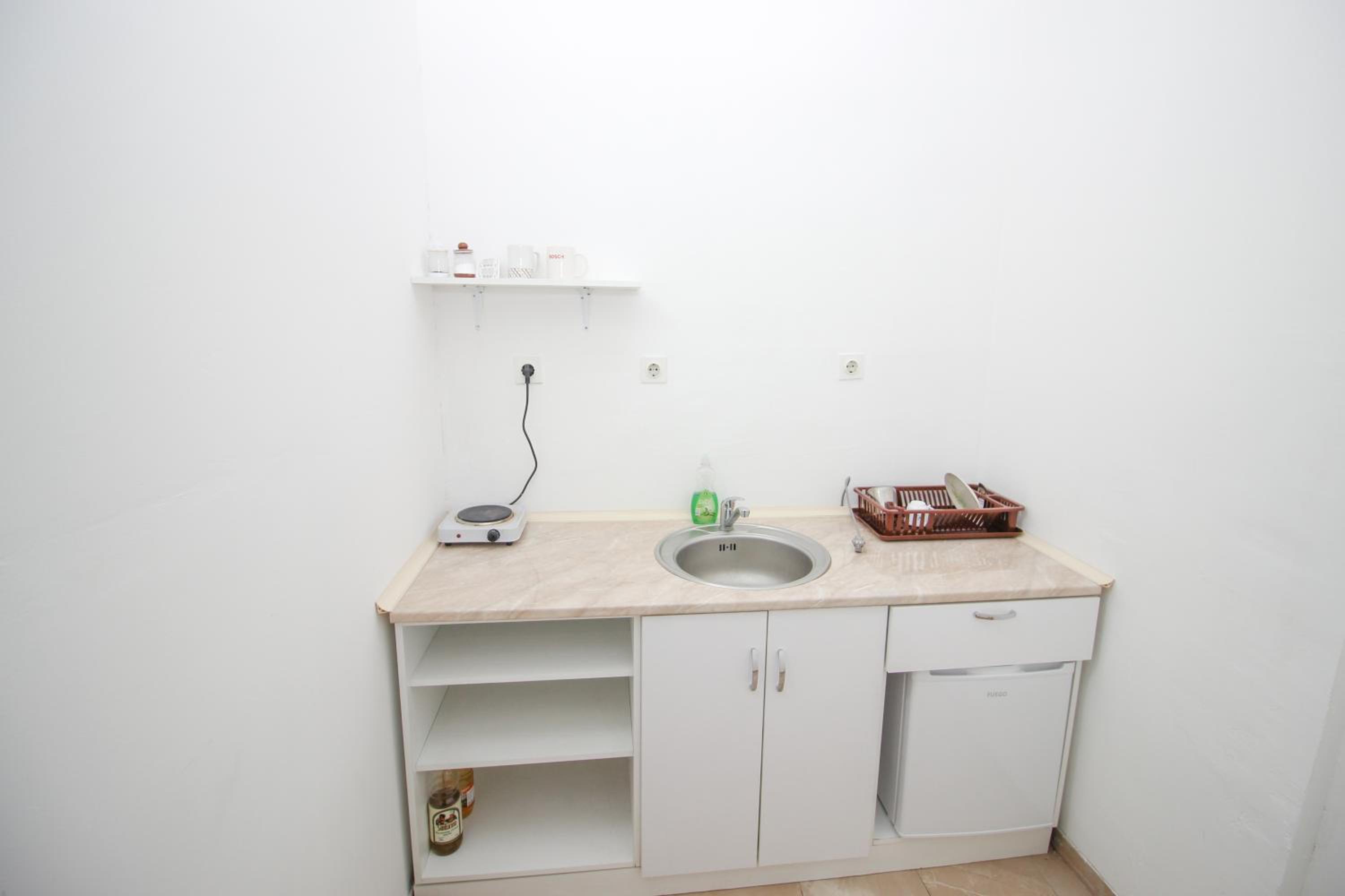 Teo Apartments