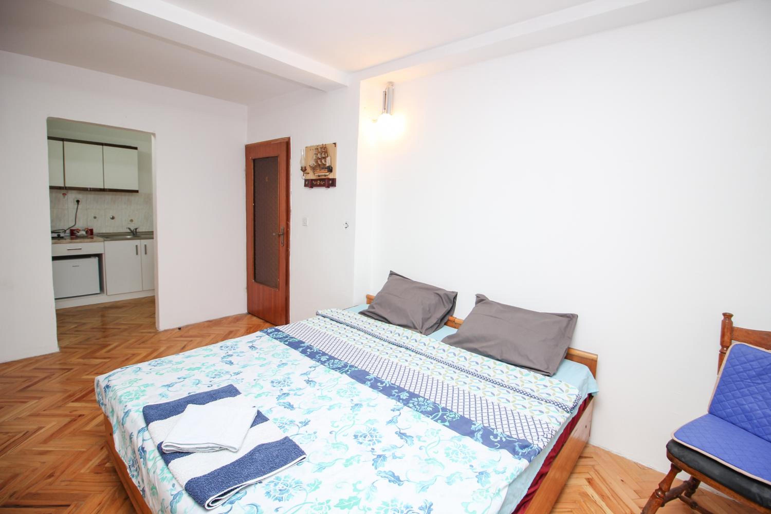 Teo Apartments