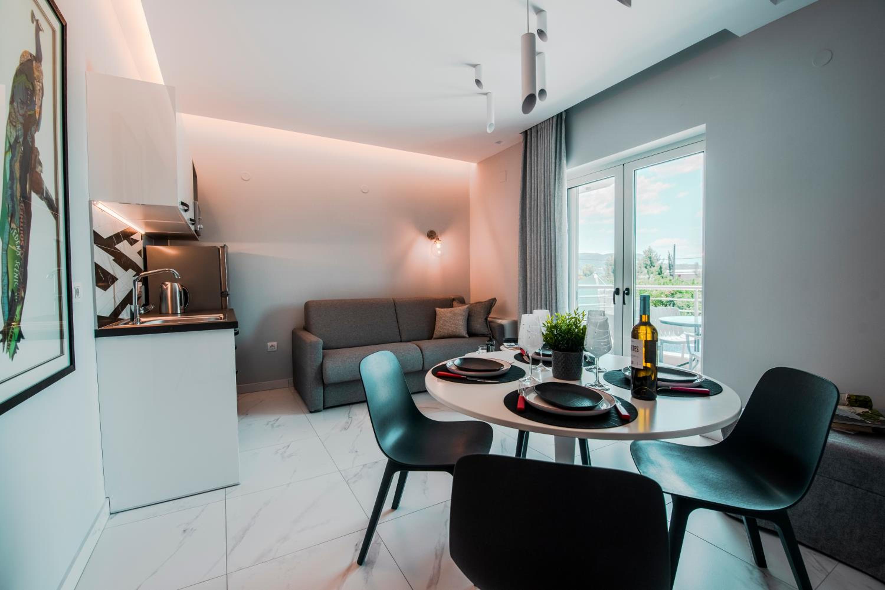 Frunze Luxury Apartments