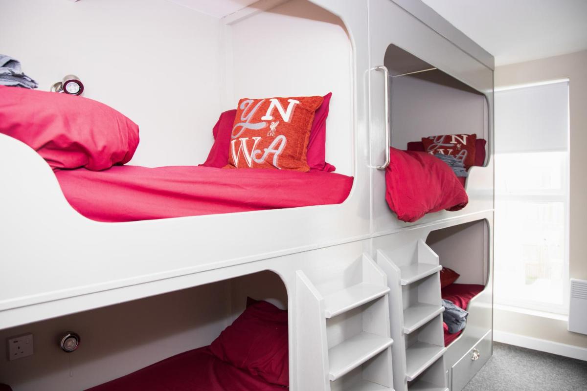 Photo 32