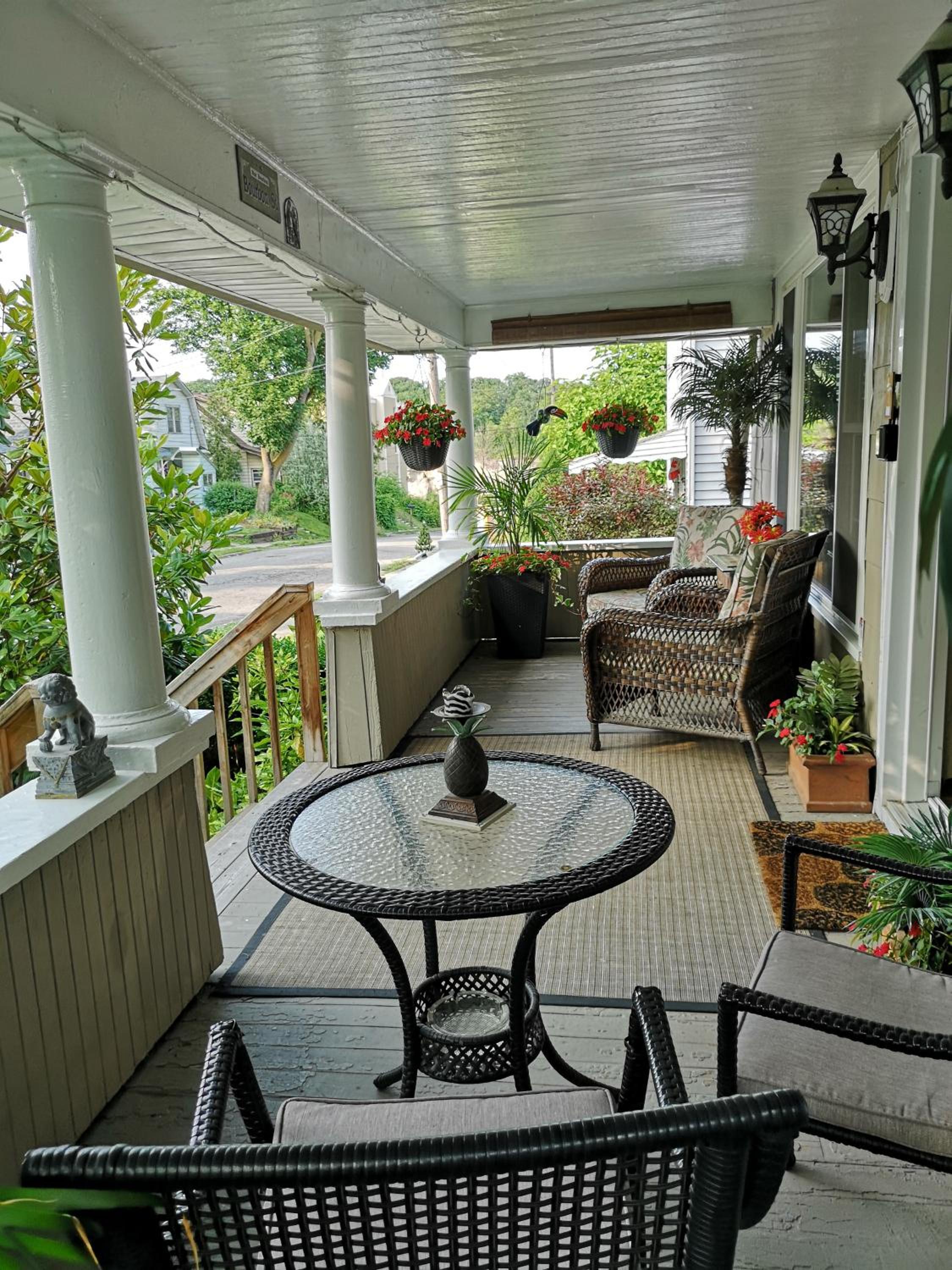 Your Oasis in Niagara Falls Canada