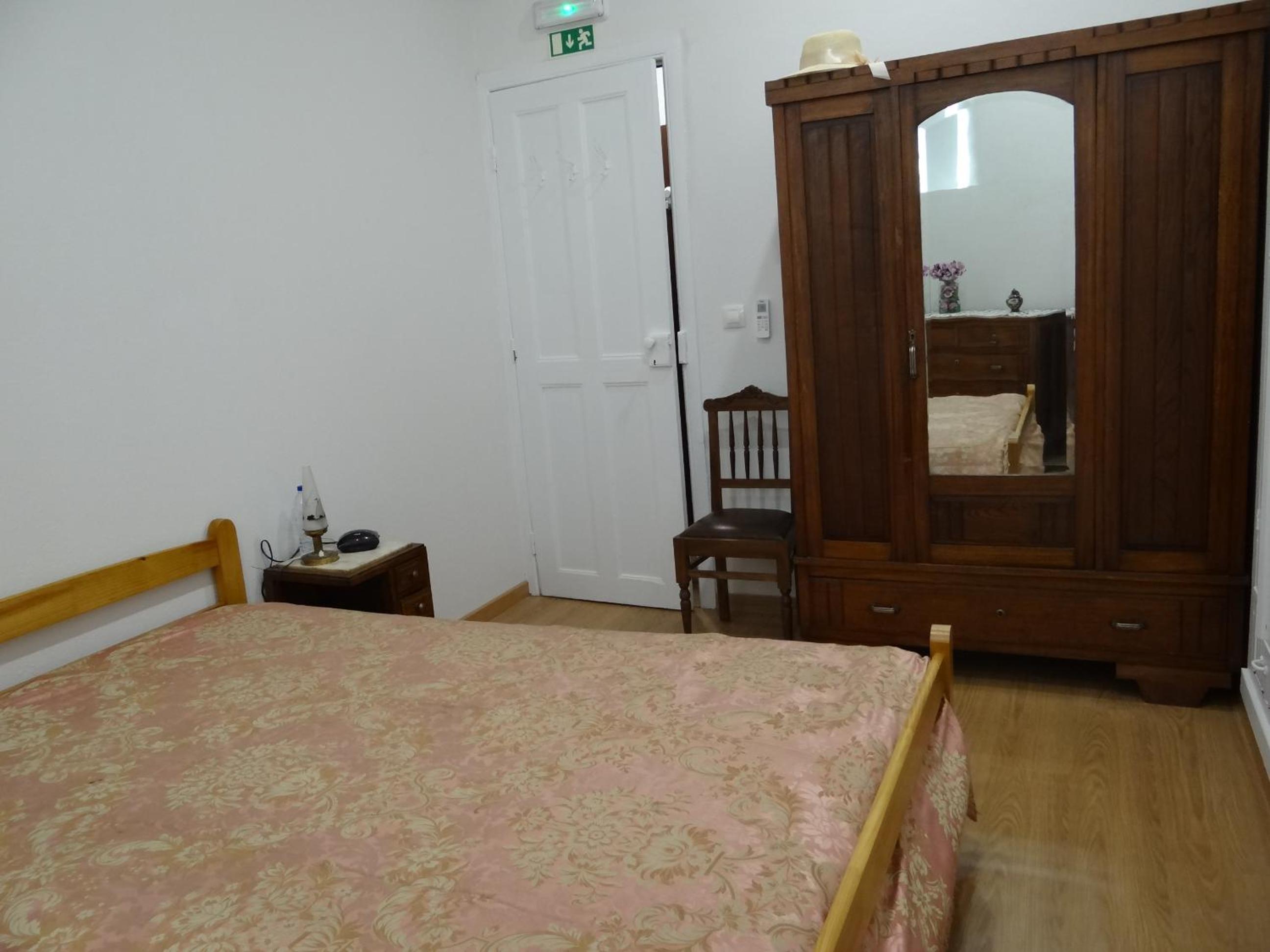 Photo 32