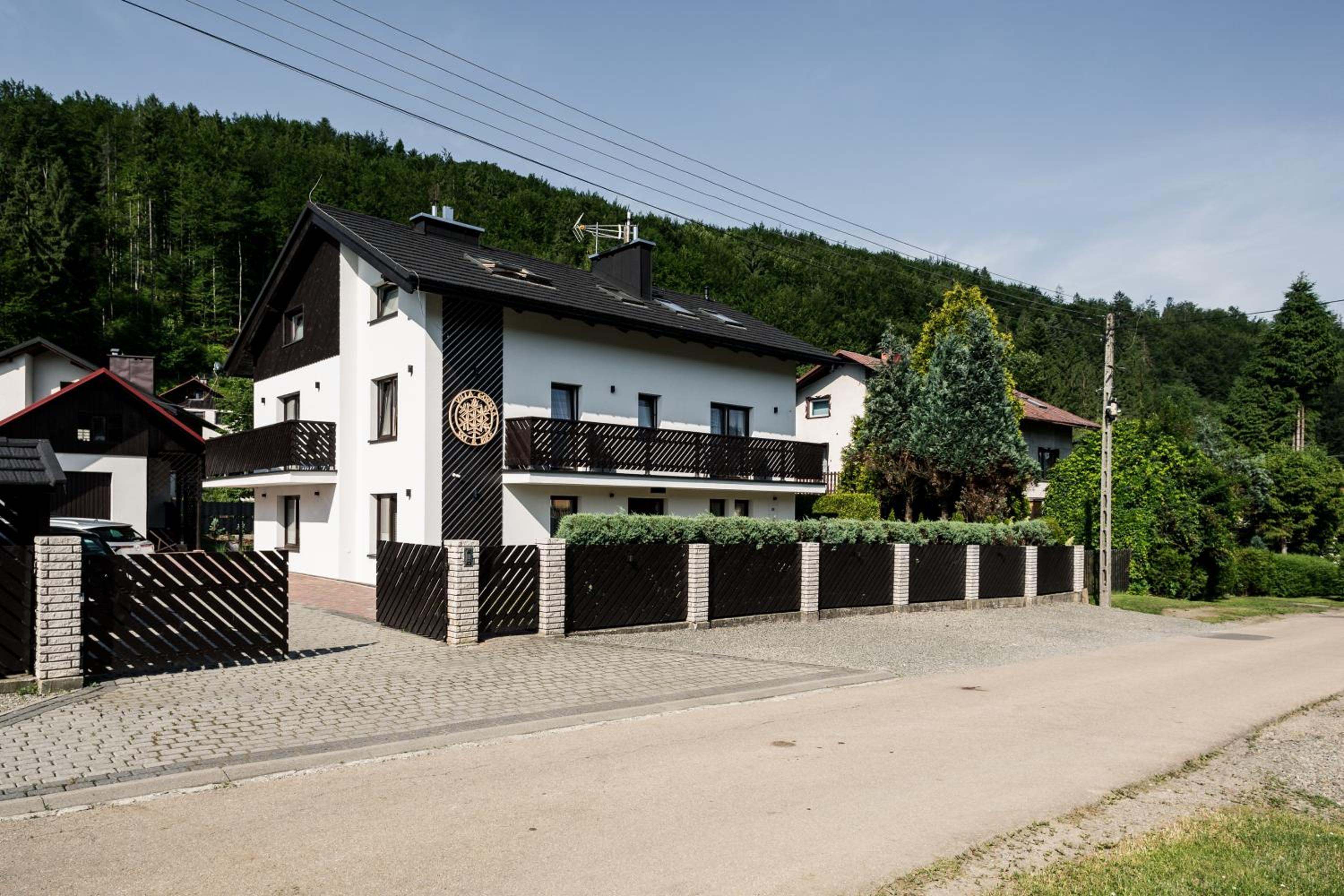 Hotel Villa Górska Ski & Bike - Image 1