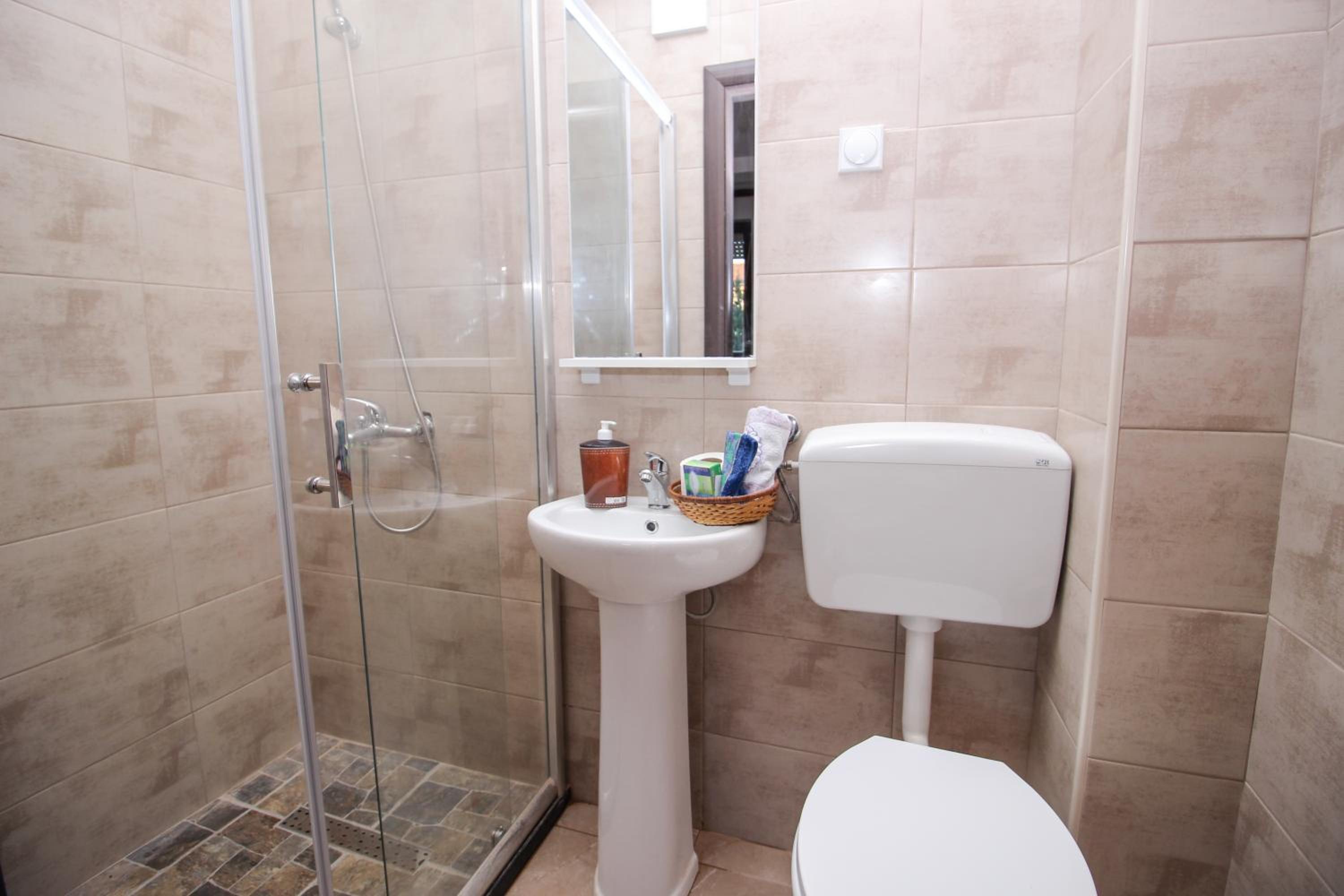 Teo Apartments