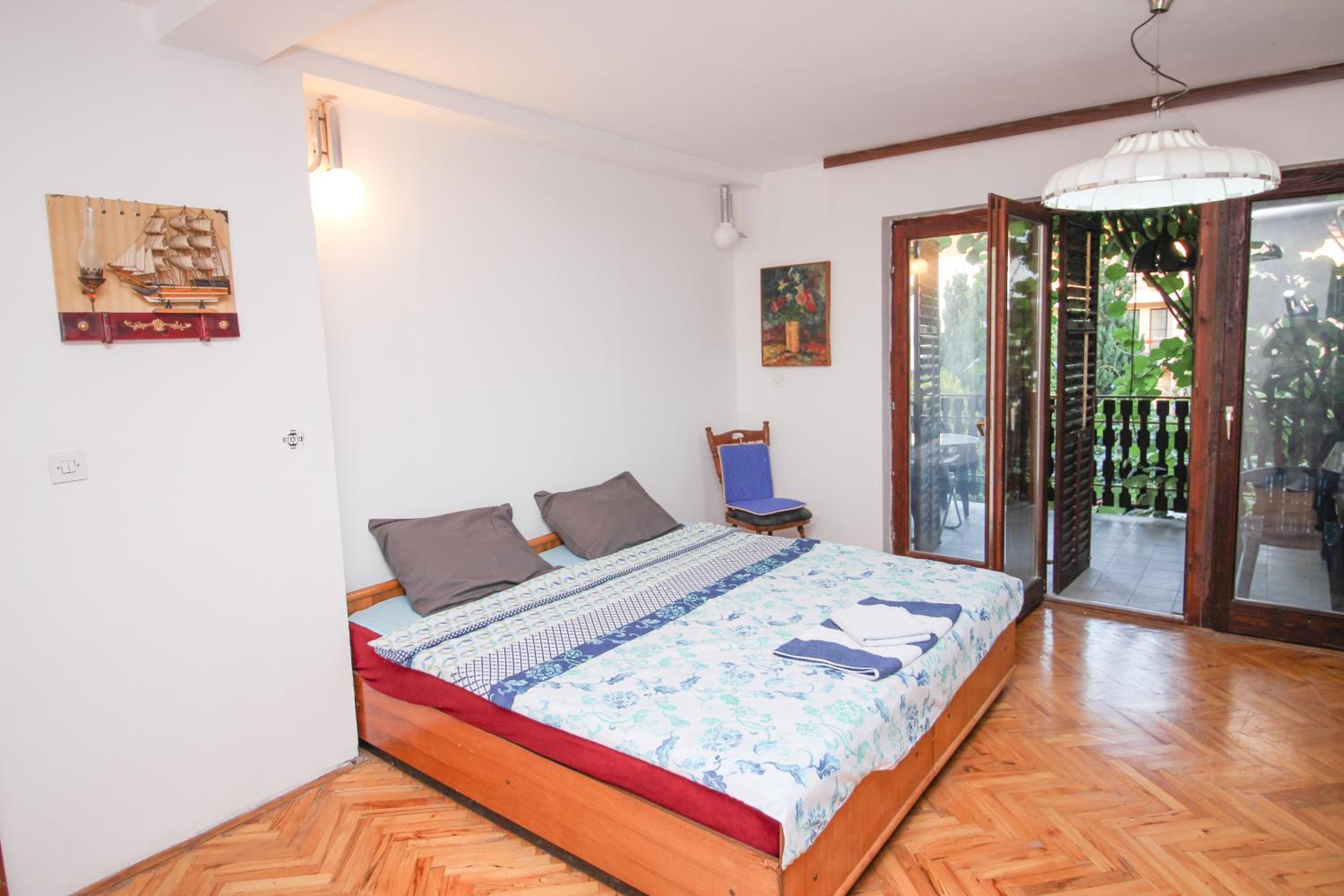 Teo Apartments
