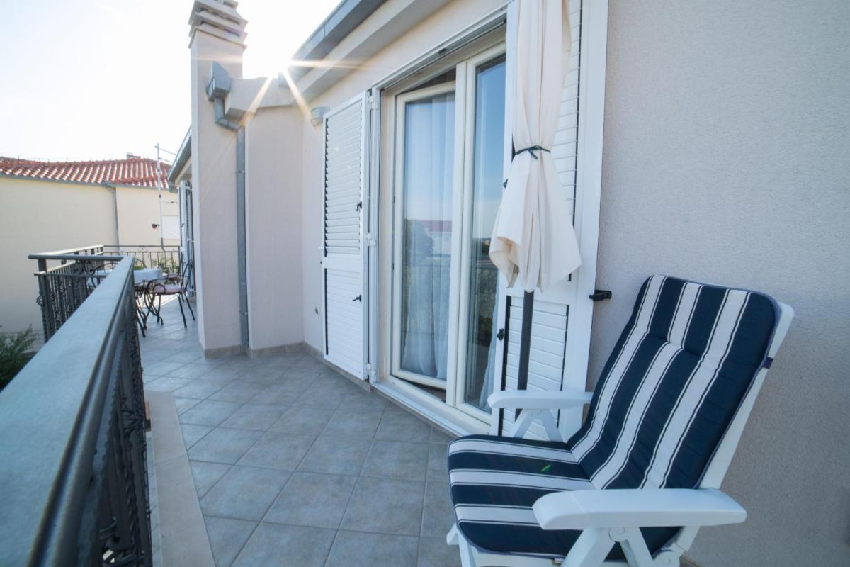 Apartment Mardi view 2