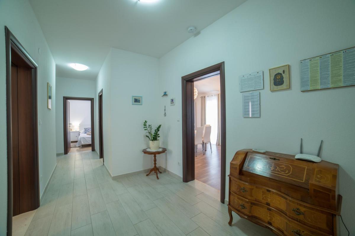 Apartment Mardi view 5