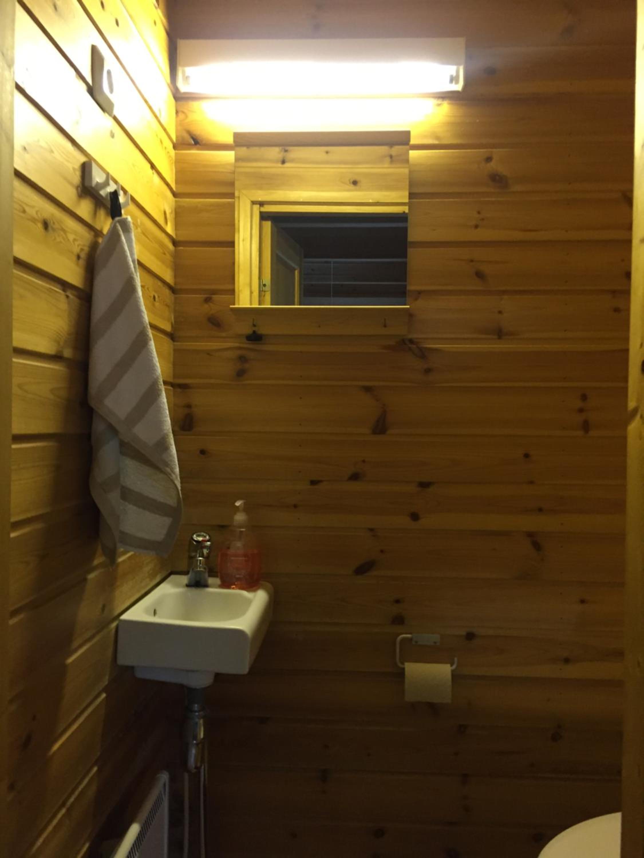 Photo 19
