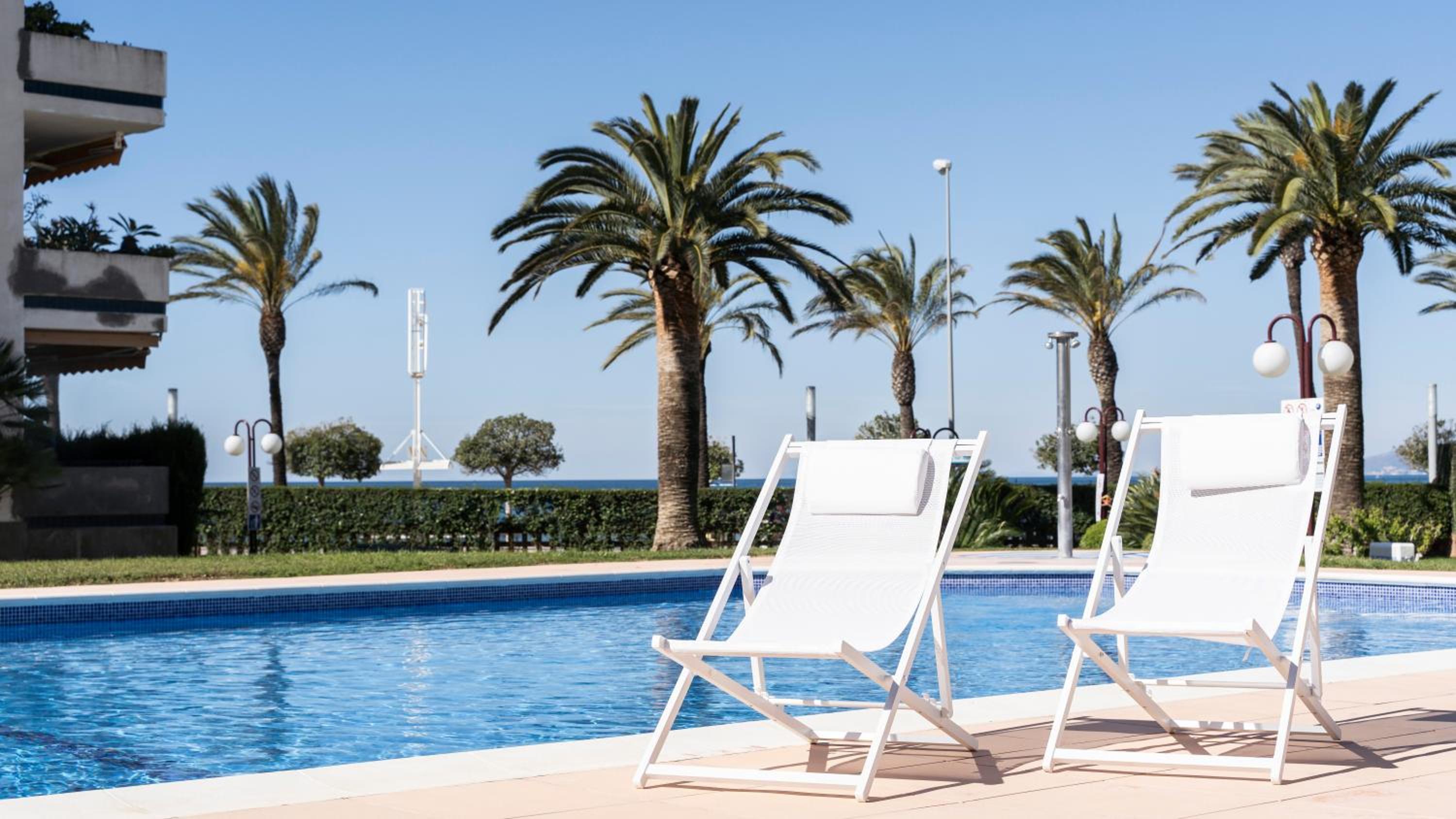 CAMBRILS BEACH 1a Línea Urbanizacion Playazul view 5