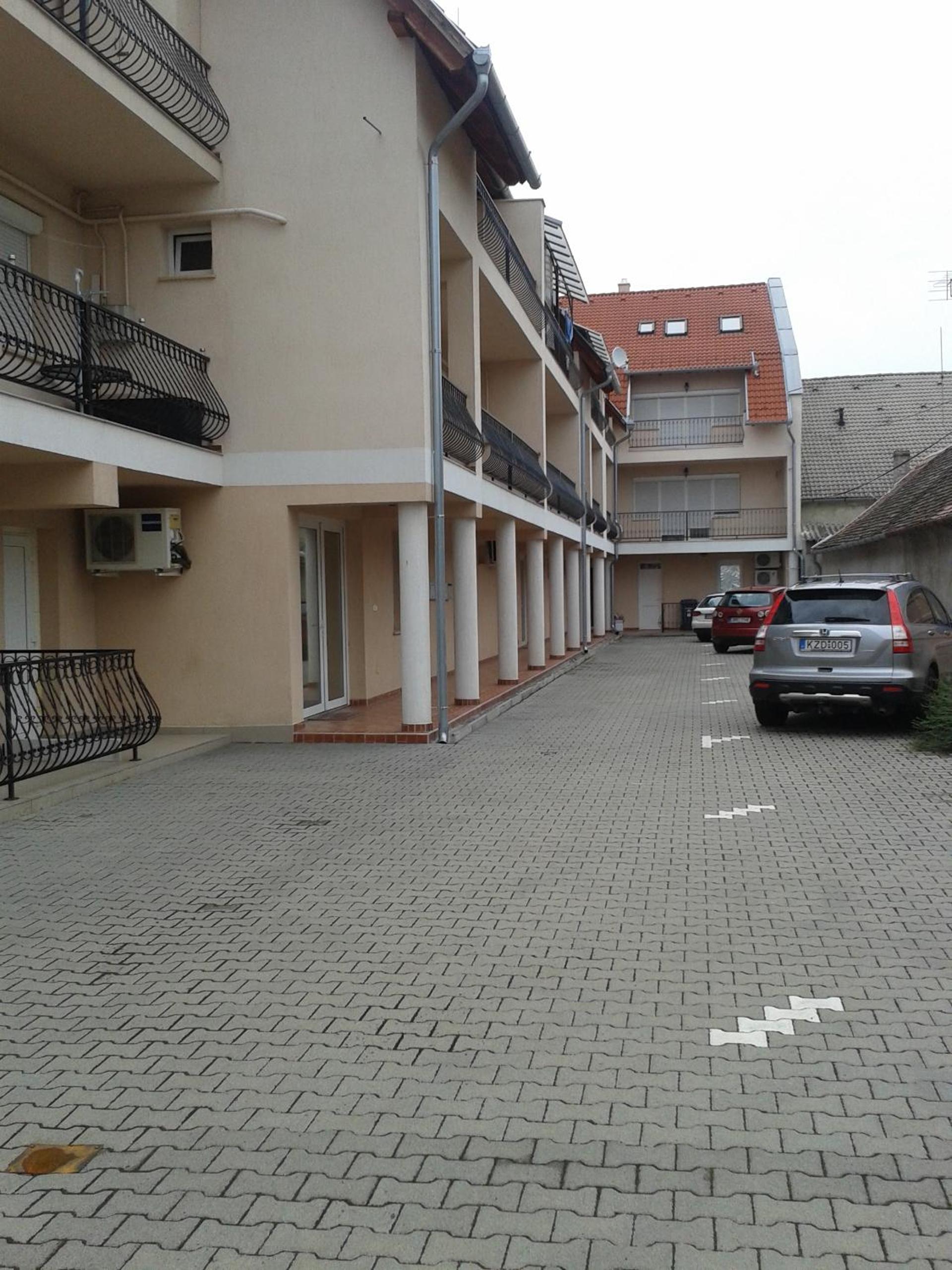 Kotany Apartman