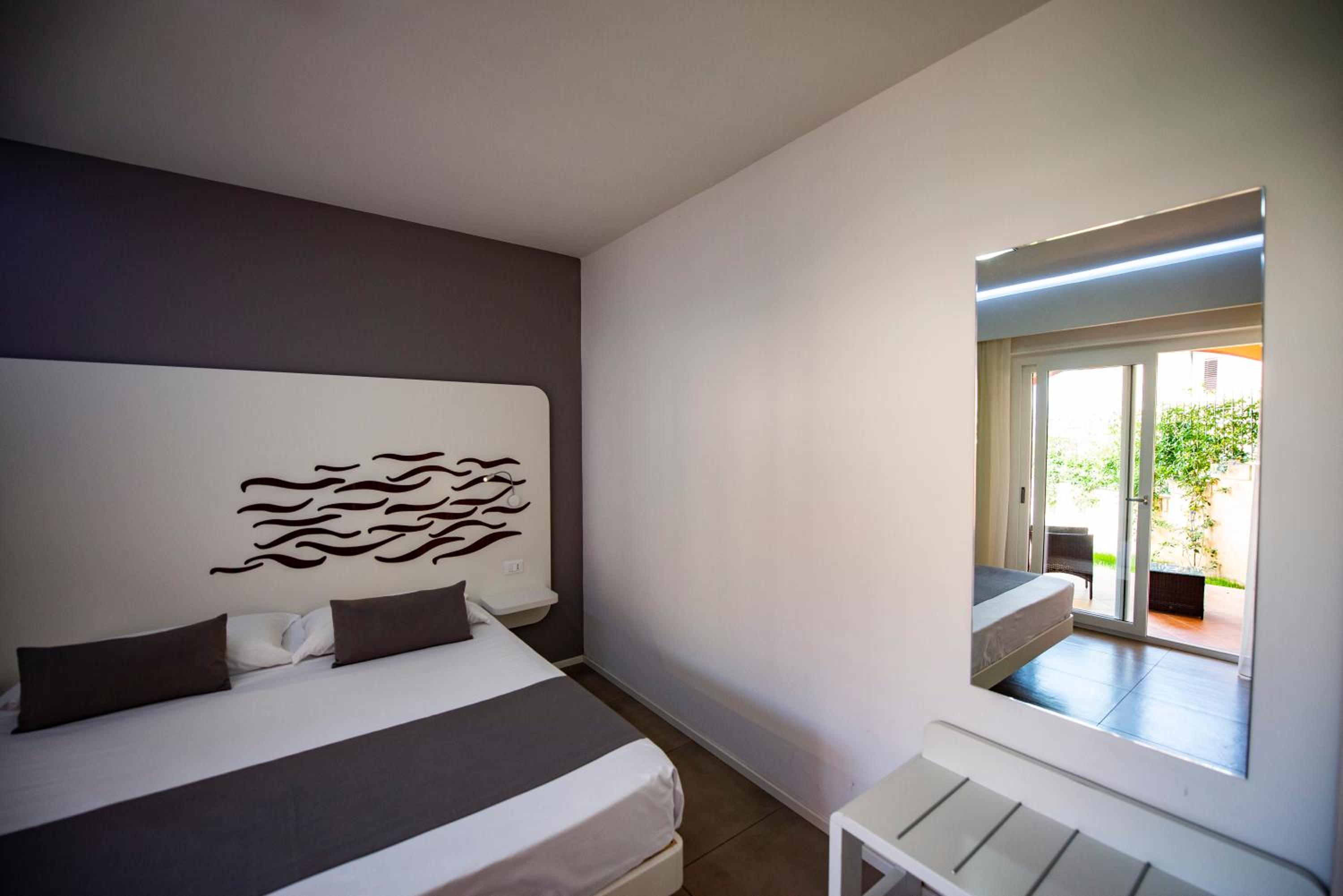 Aether Suites Tropea - Free Private Parking
