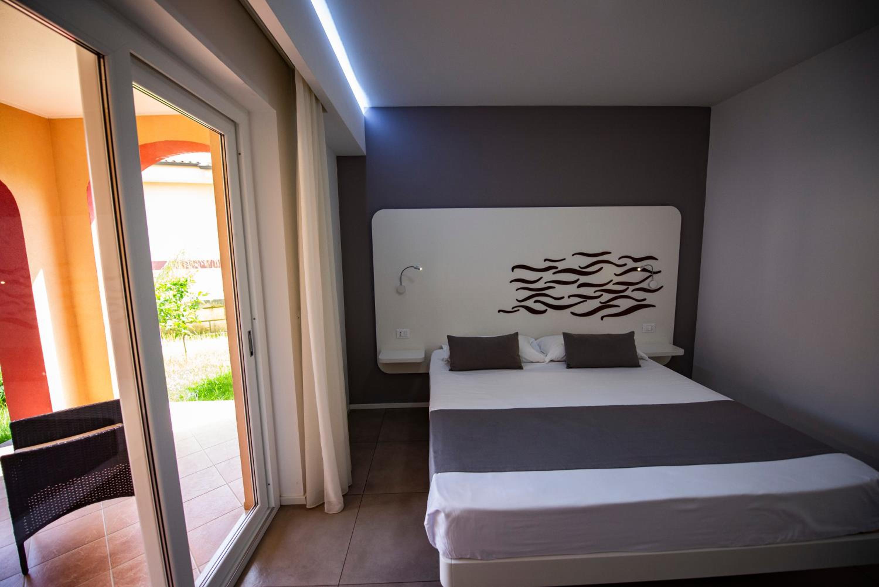 Aether Suites Tropea - Free Private Parking