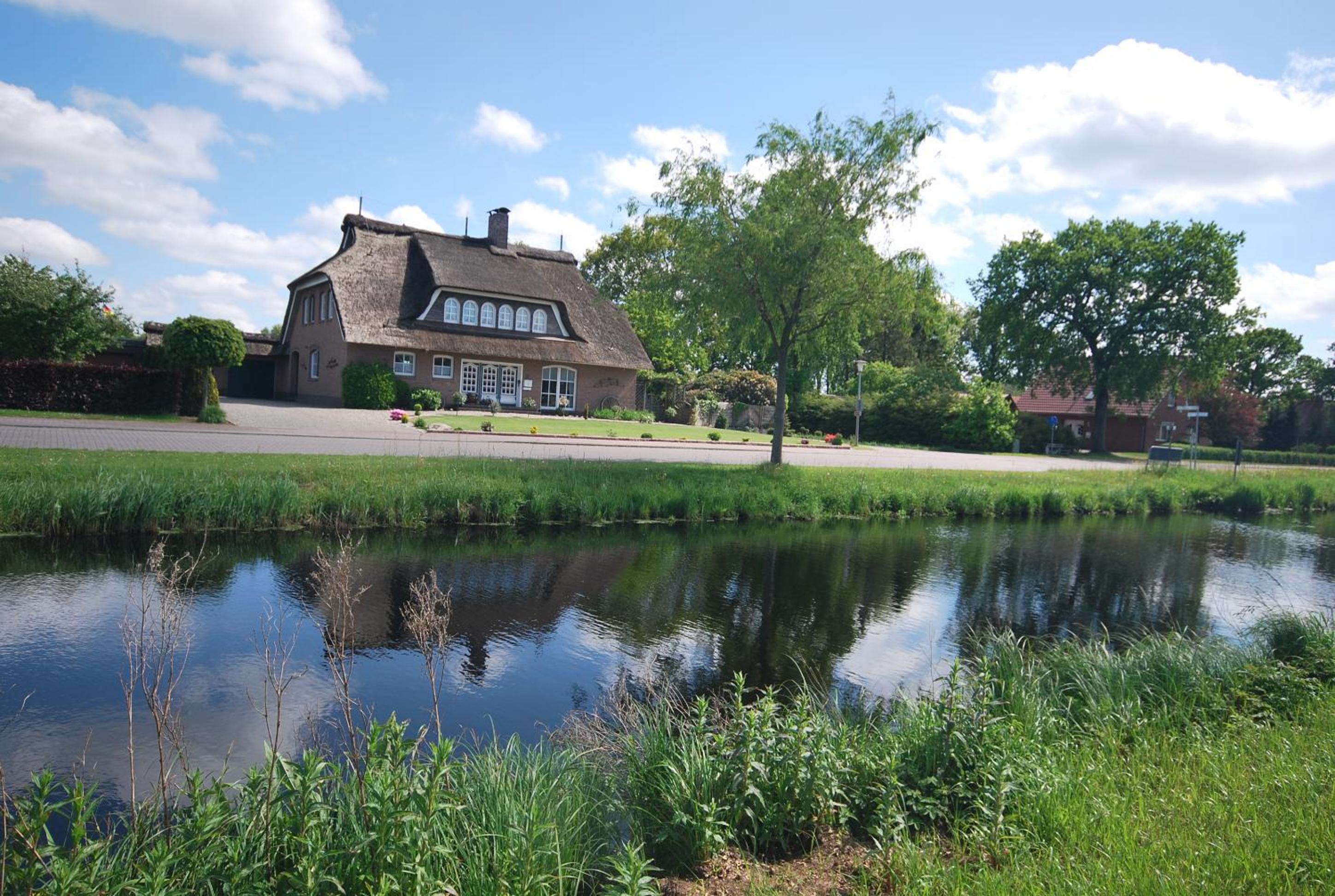 Ferienwohnung -Am Kanal- view 2