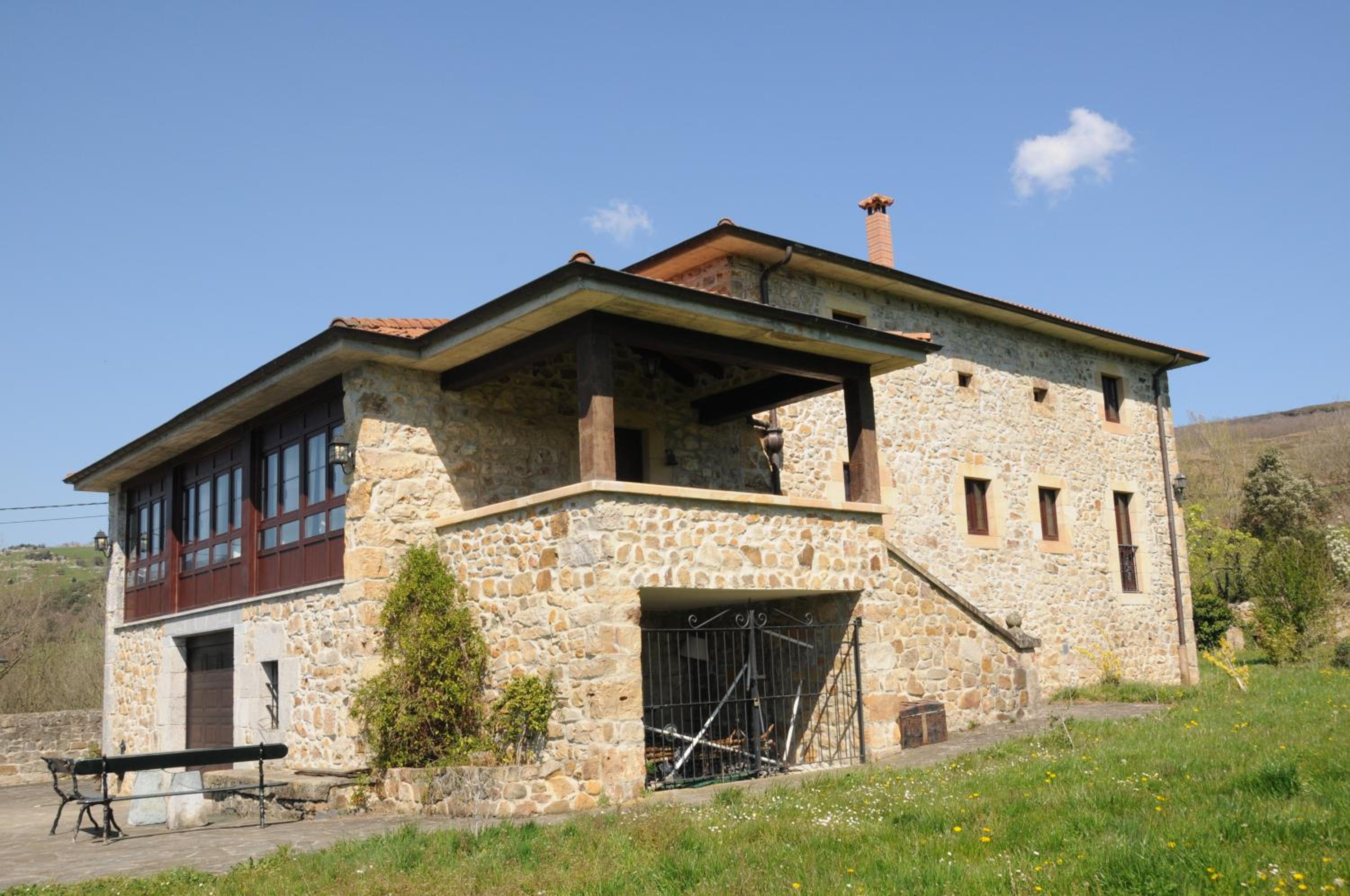 Photo 11