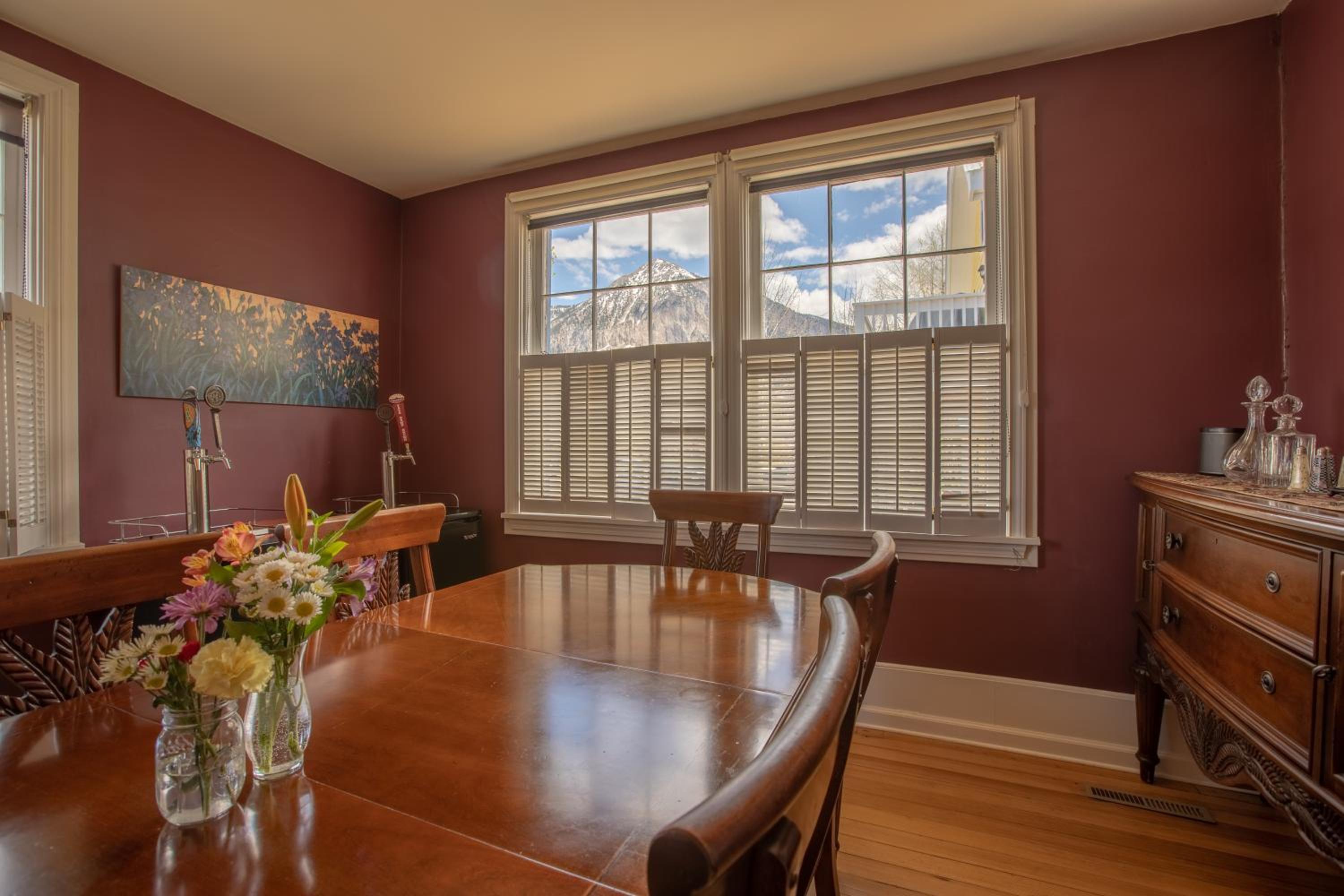 Purple Mountain Bed & Breakfast & Spa